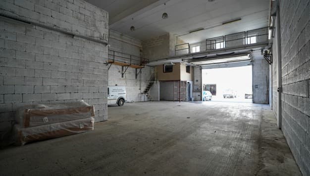 Warehouse in Naxxar - thumbnail 4