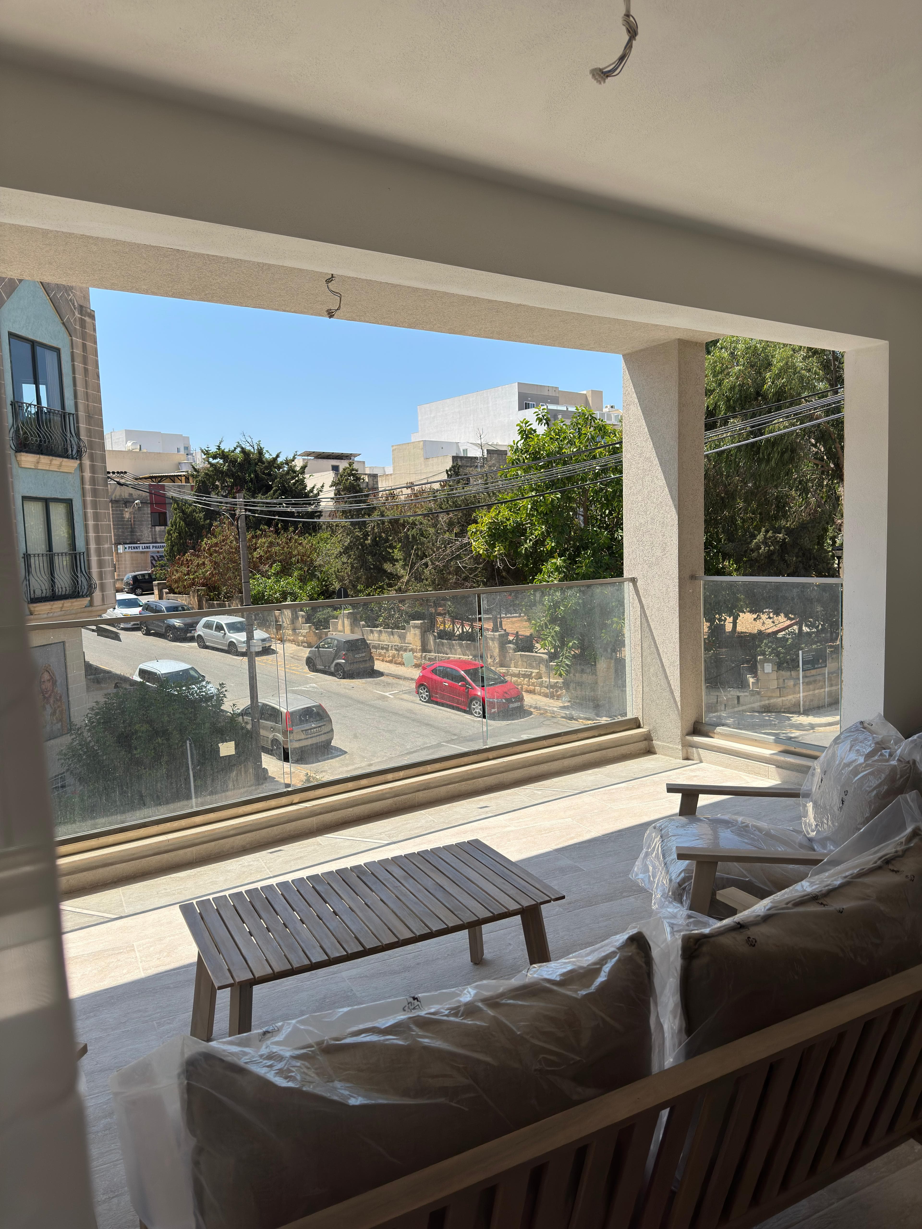 Apartment in Swieqi - Photo 1 of 19