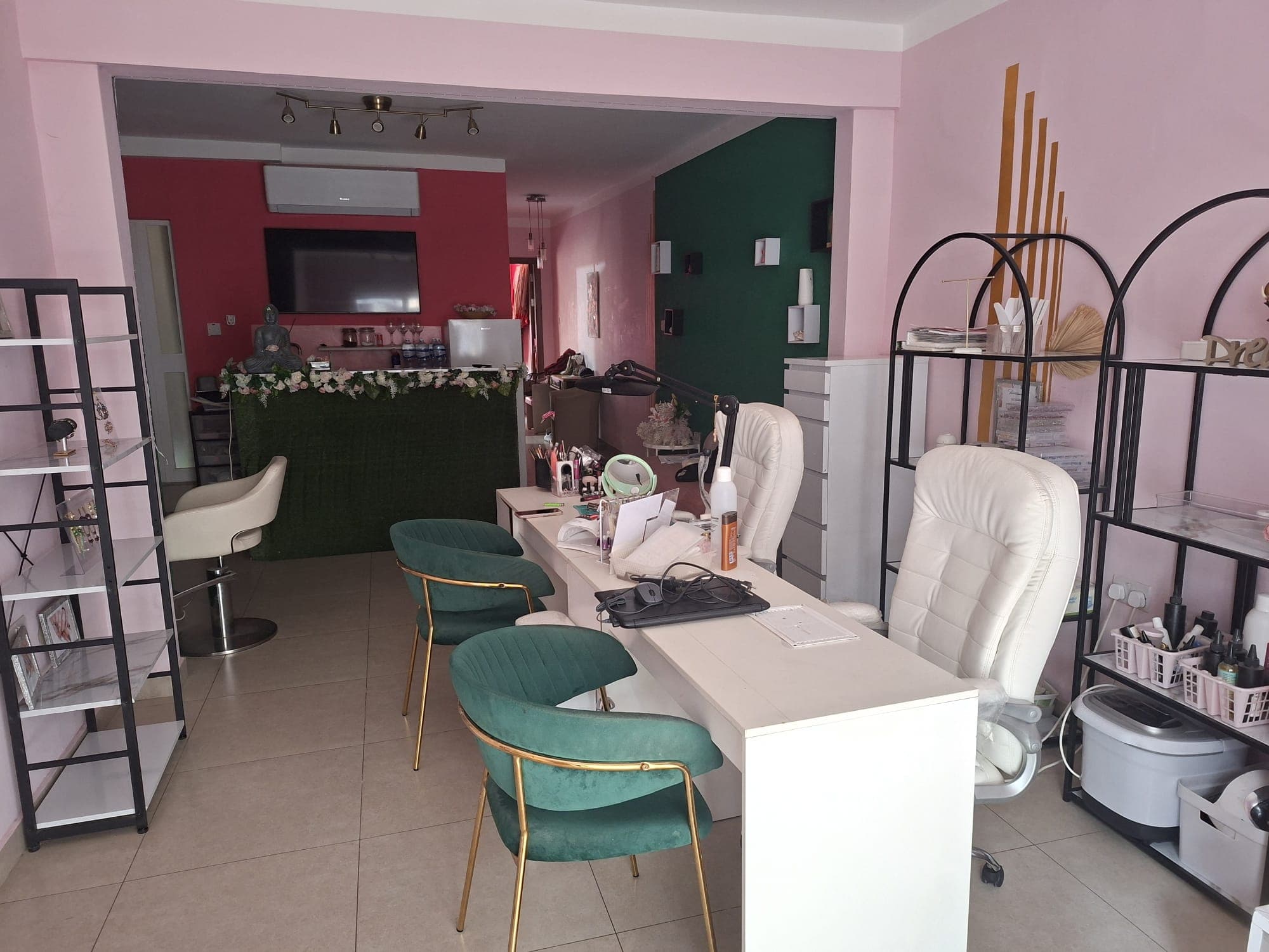 Shop in St. Pauls Bay - thumbnail 2