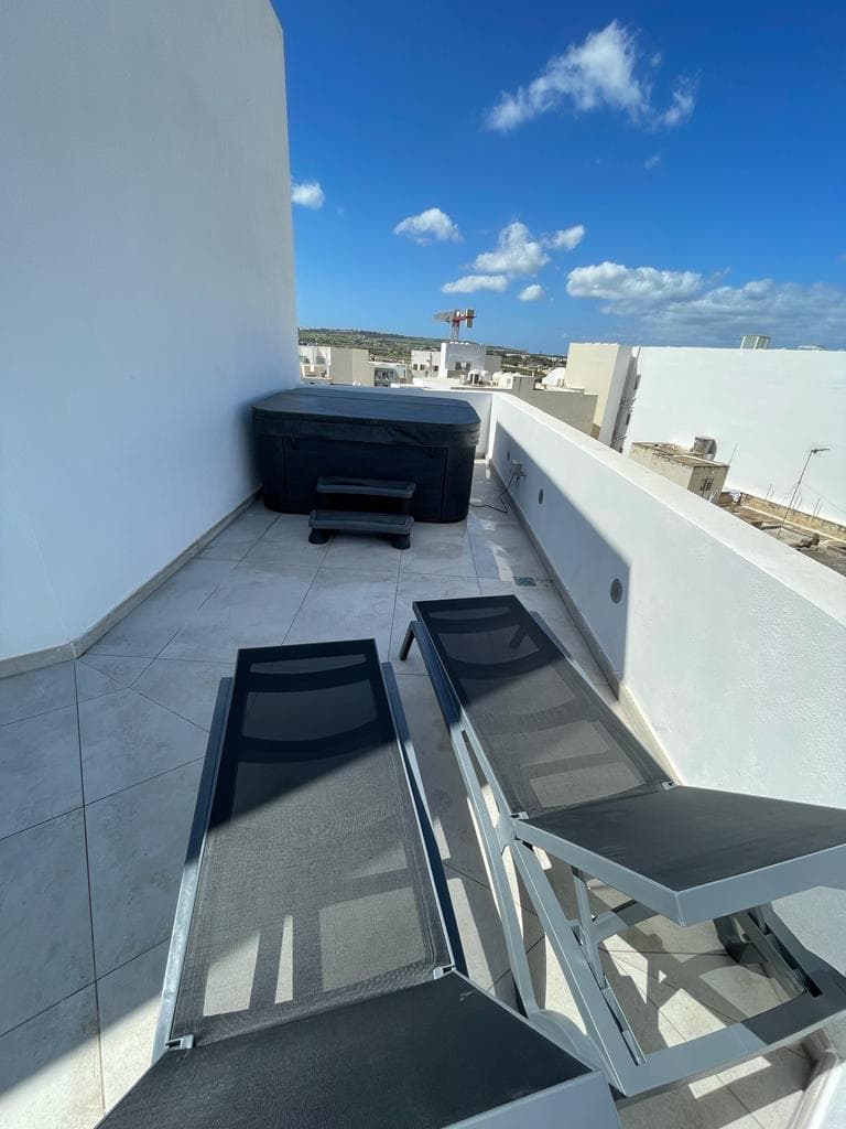 Penthouse in Zebbug - thumbnail 20