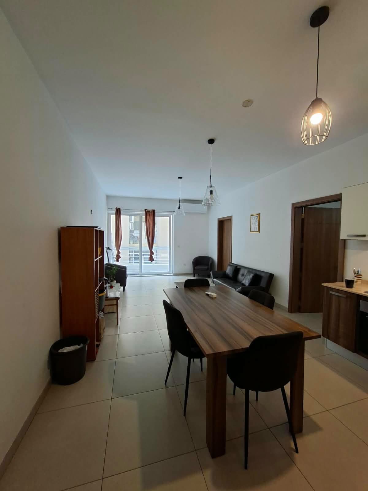 Two Bedroom Apartment in Sliema - thumbnail 2