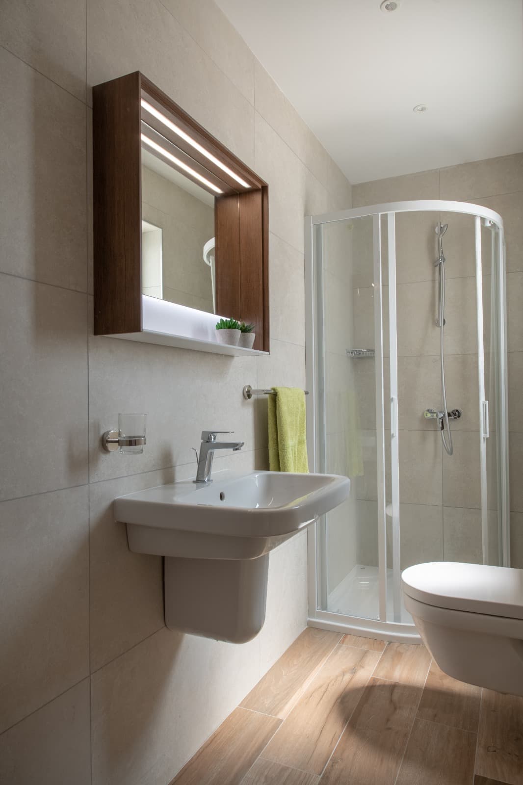 Two Bedroom Penthouse with Jacuzzi in Sliema  - thumbnail 8