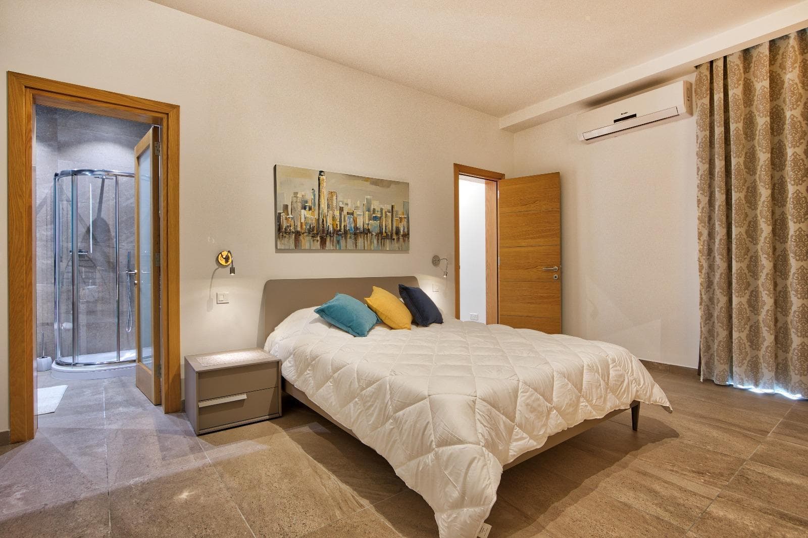 Apartment in St. Julians - thumbnail 2