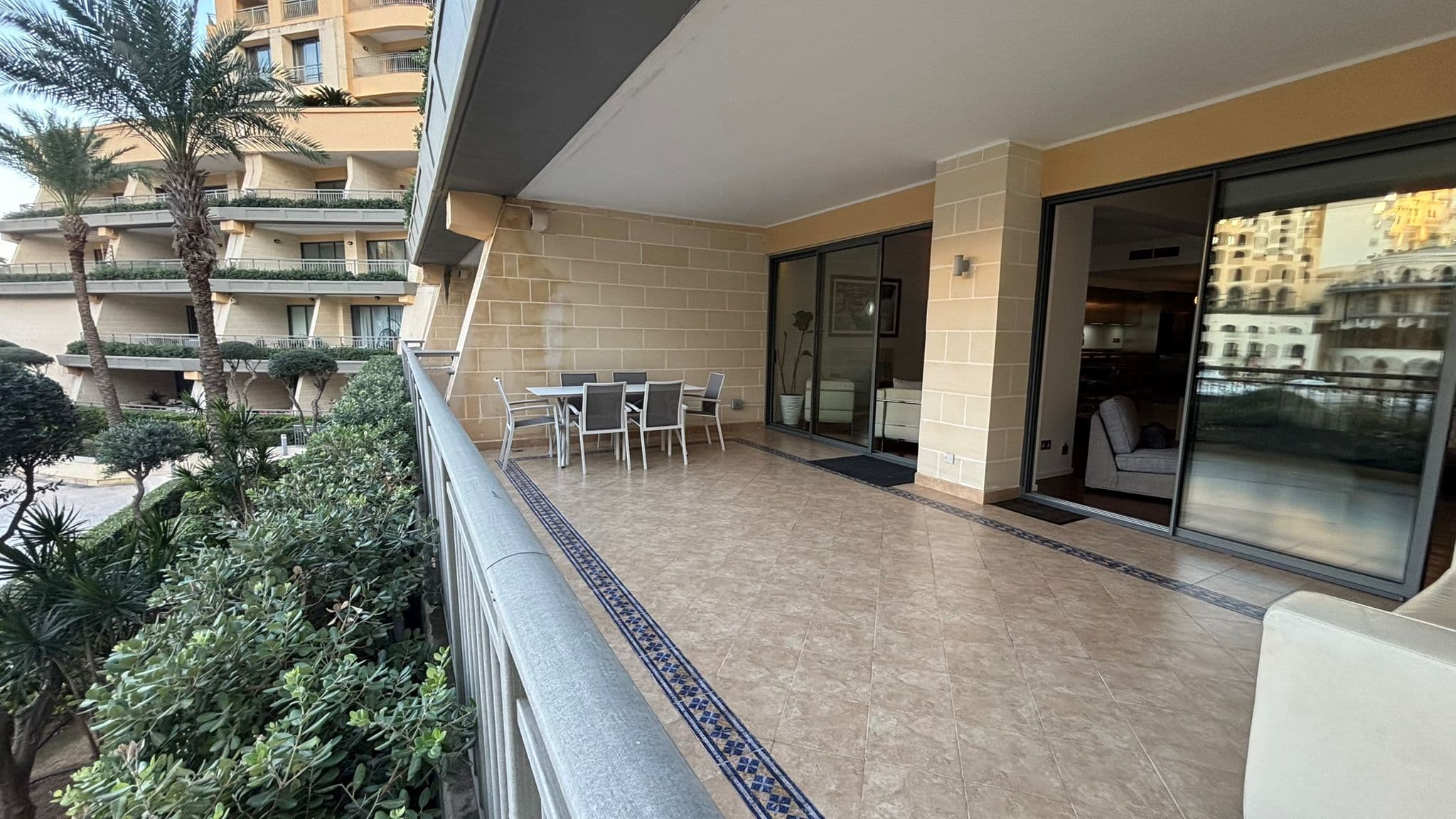 Apartment in Portomaso - thumbnail 18