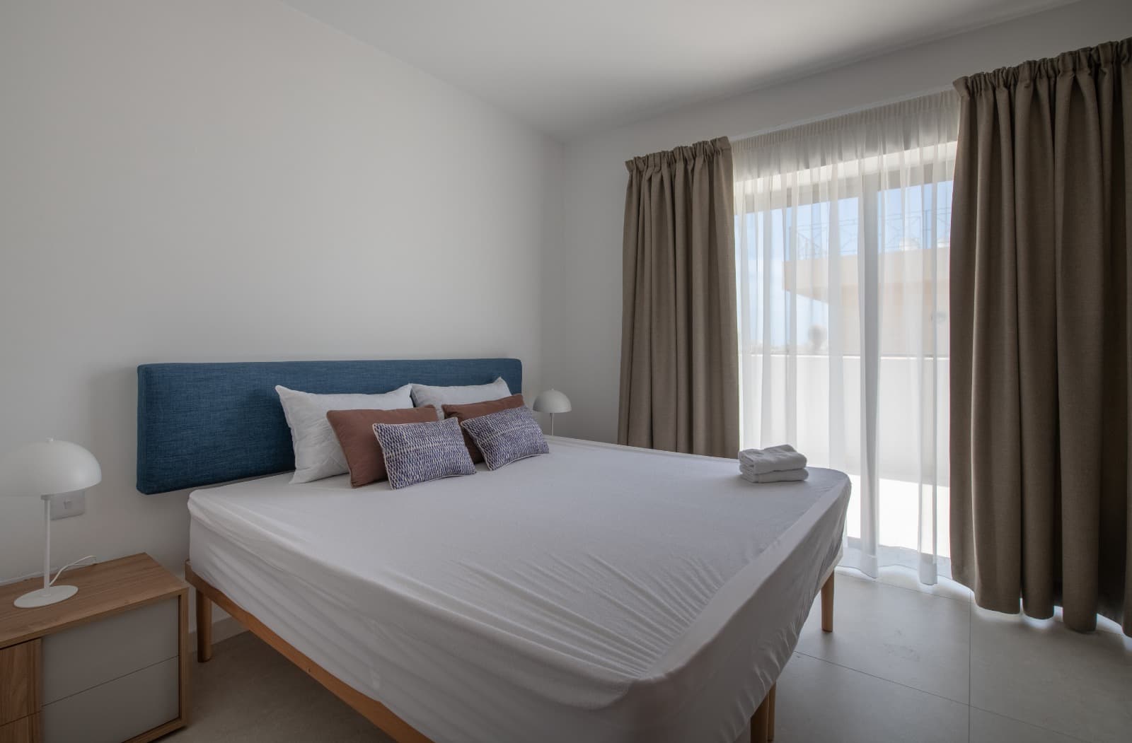 Two Bedroom Penthouse with Jacuzzi in Sliema  - thumbnail 5