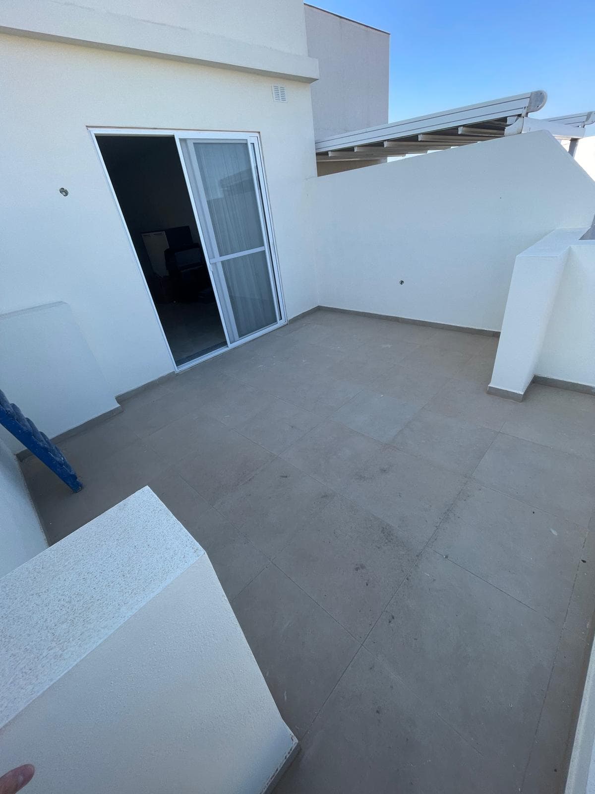 Three Bedroom Penthouse with Large Terrace in Zurrieq - thumbnail 11