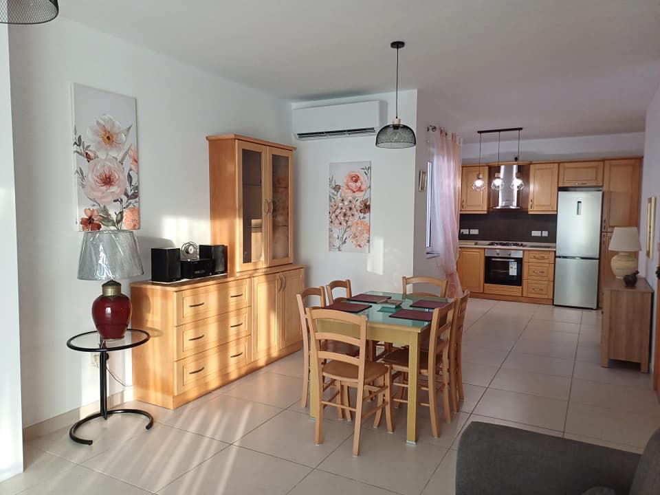 Penthouse in St. Pauls Bay - thumbnail 5