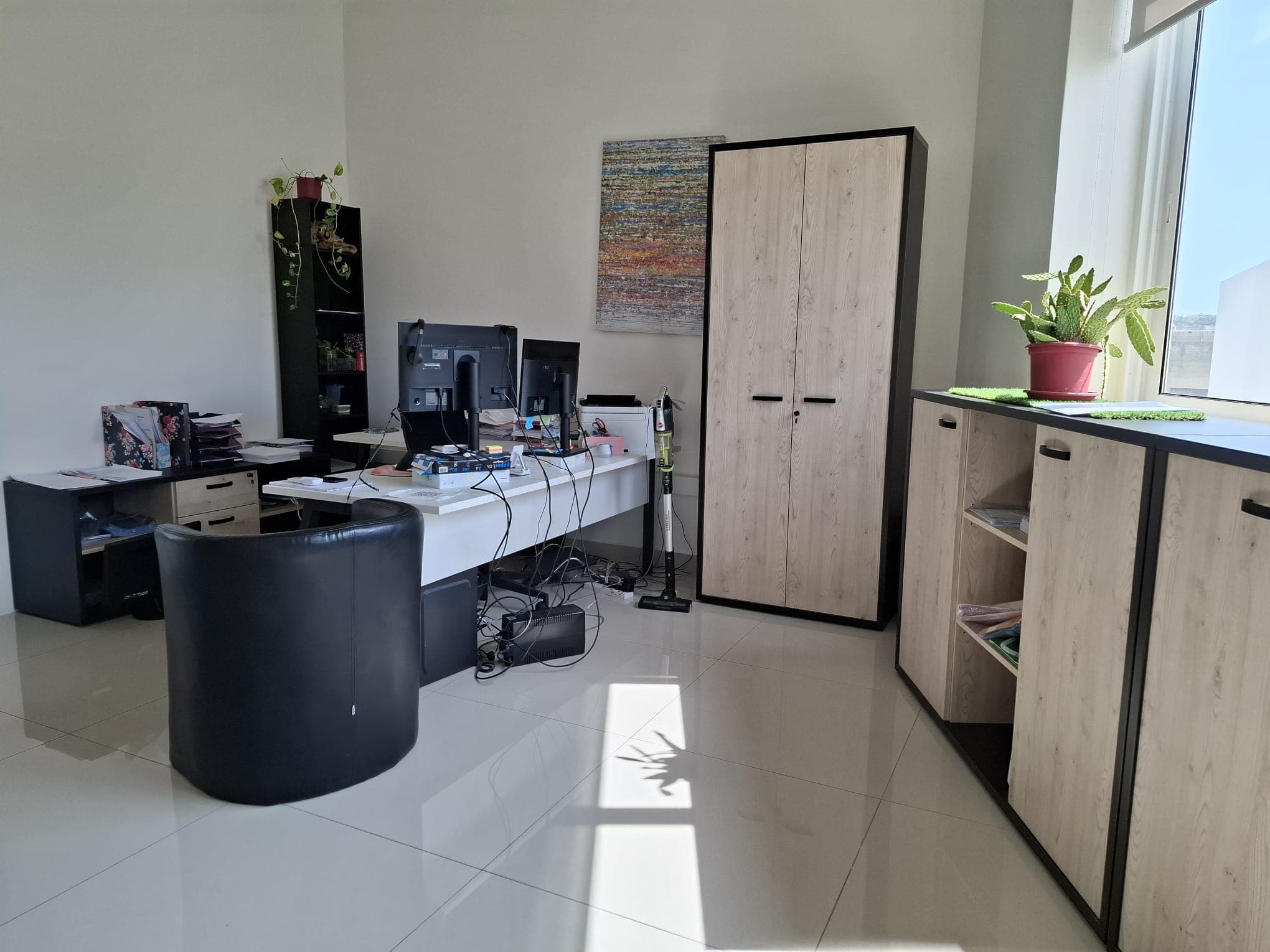 Penthouse Office in Mriehel - thumbnail 3