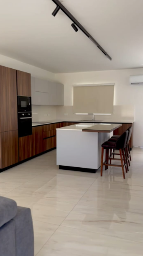 Penthouse in St. Pauls Bay - thumbnail 3