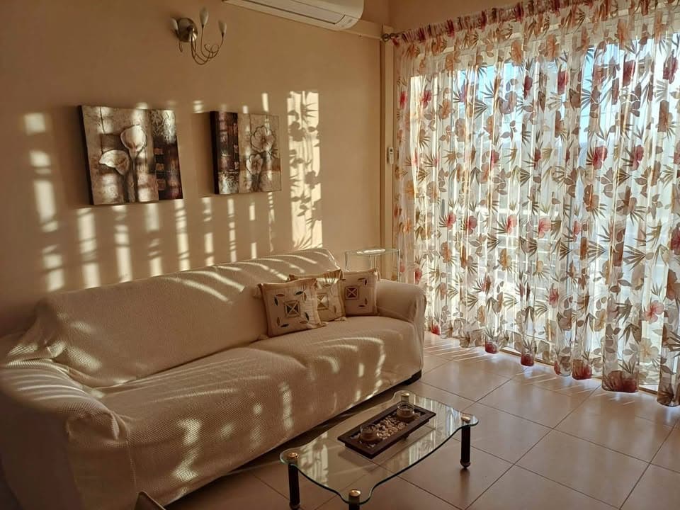 Apartment in Salina - Photo 1 of 15