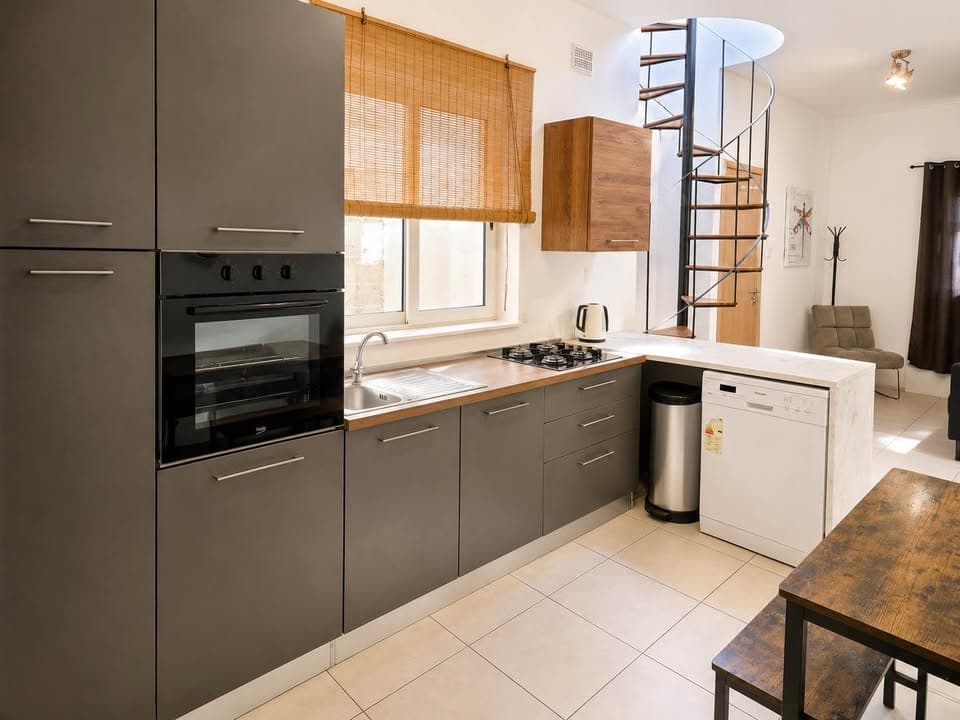 Duplex Penthouse in Floriana - thumbnail 6