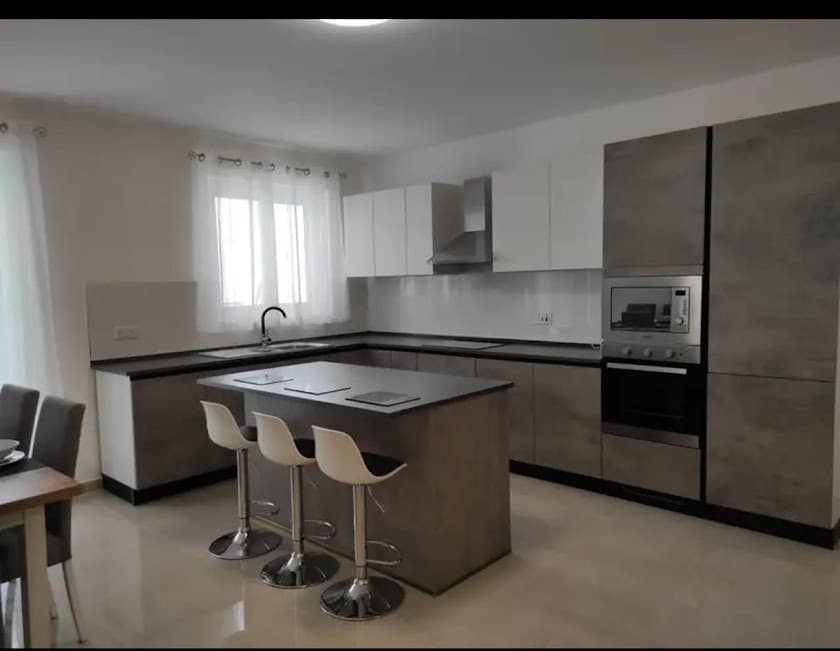 Apartment in St Julians - Photo 1 of 1