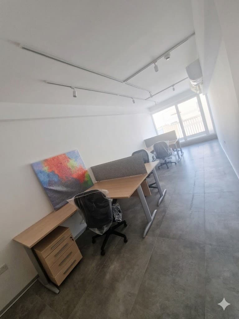 Penthouse Office in Attard - thumbnail 6