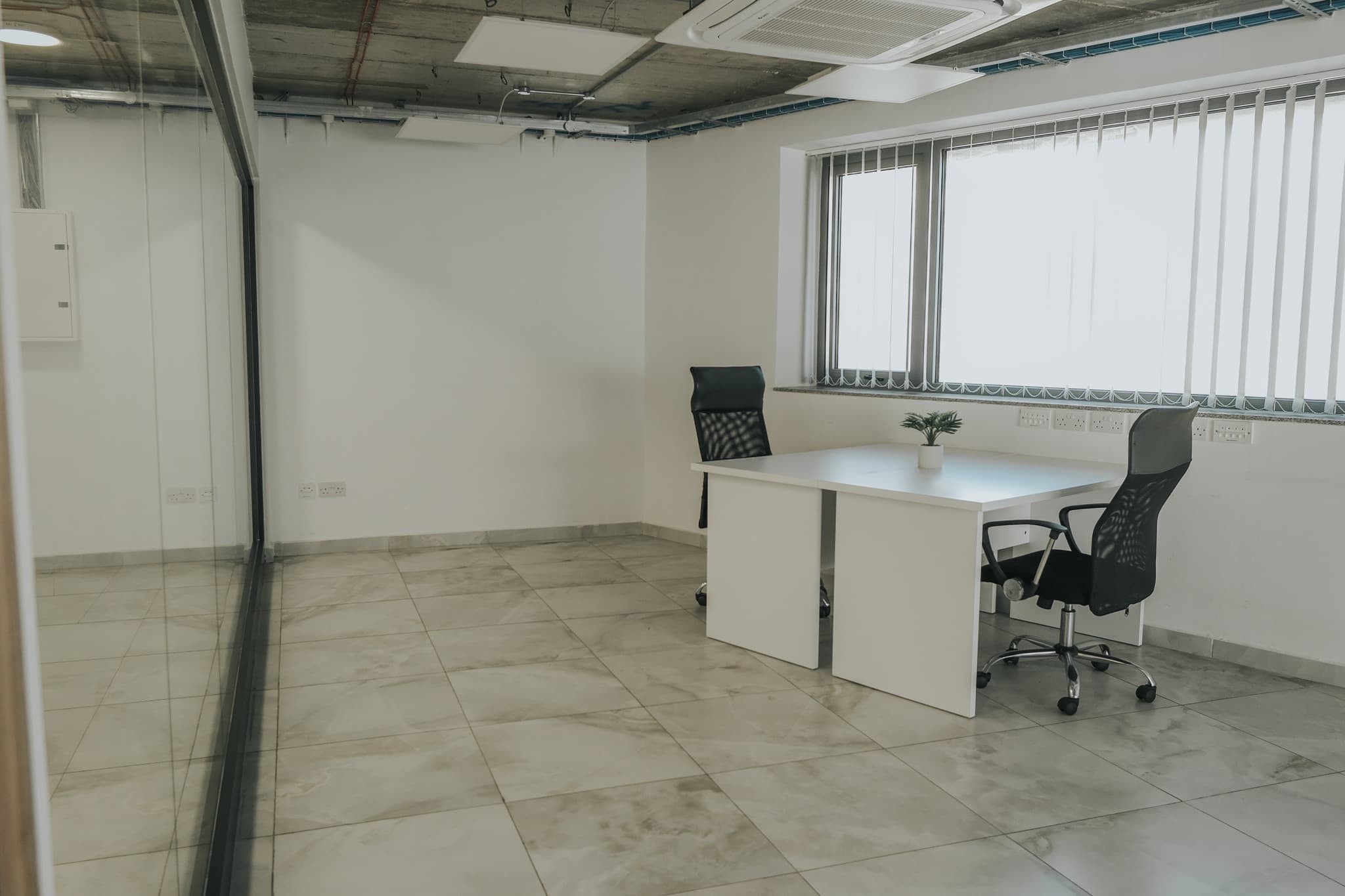 Office in Birkirkara - thumbnail 3