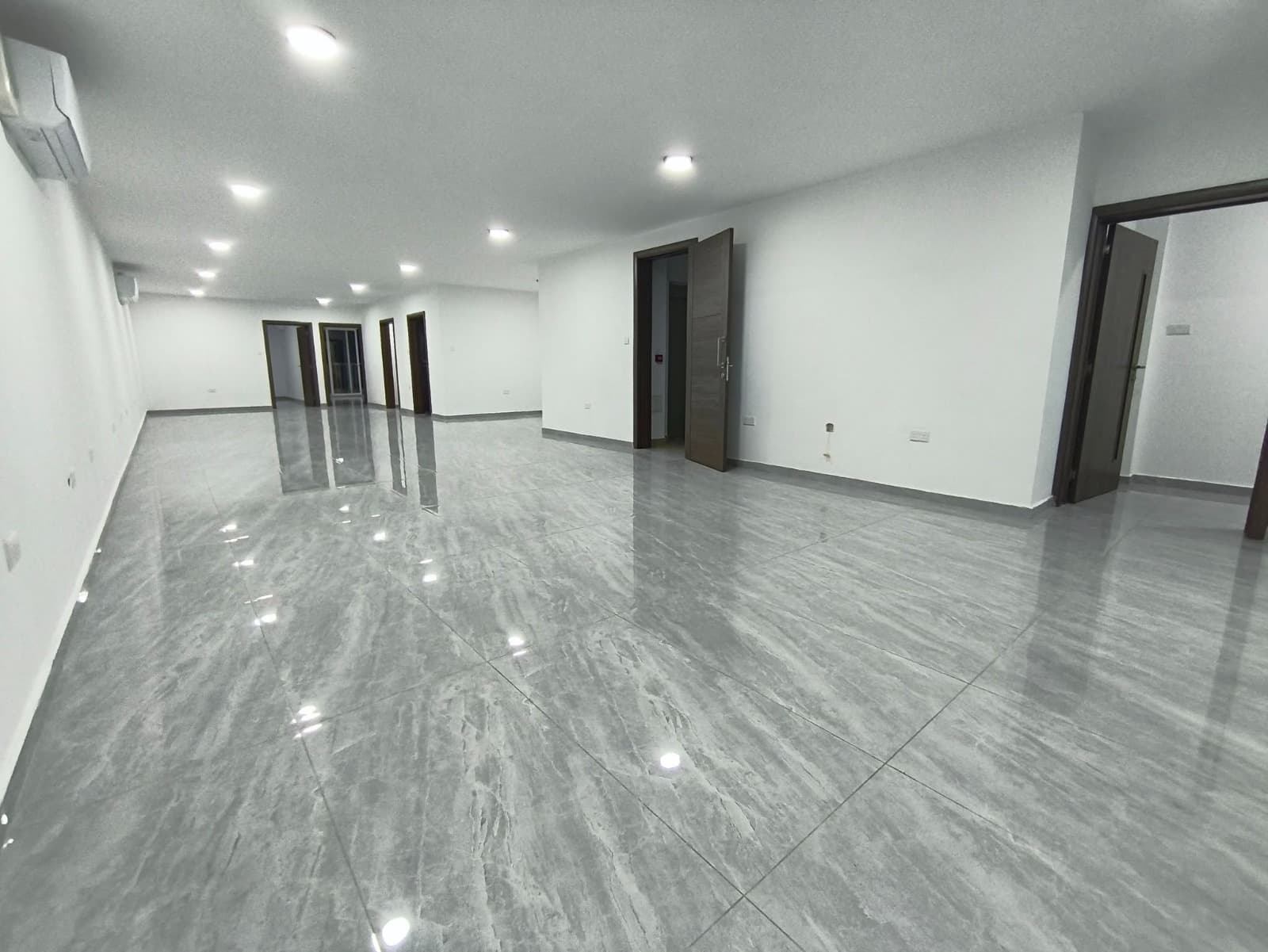 Office in Mosta - Photo 1 of 5