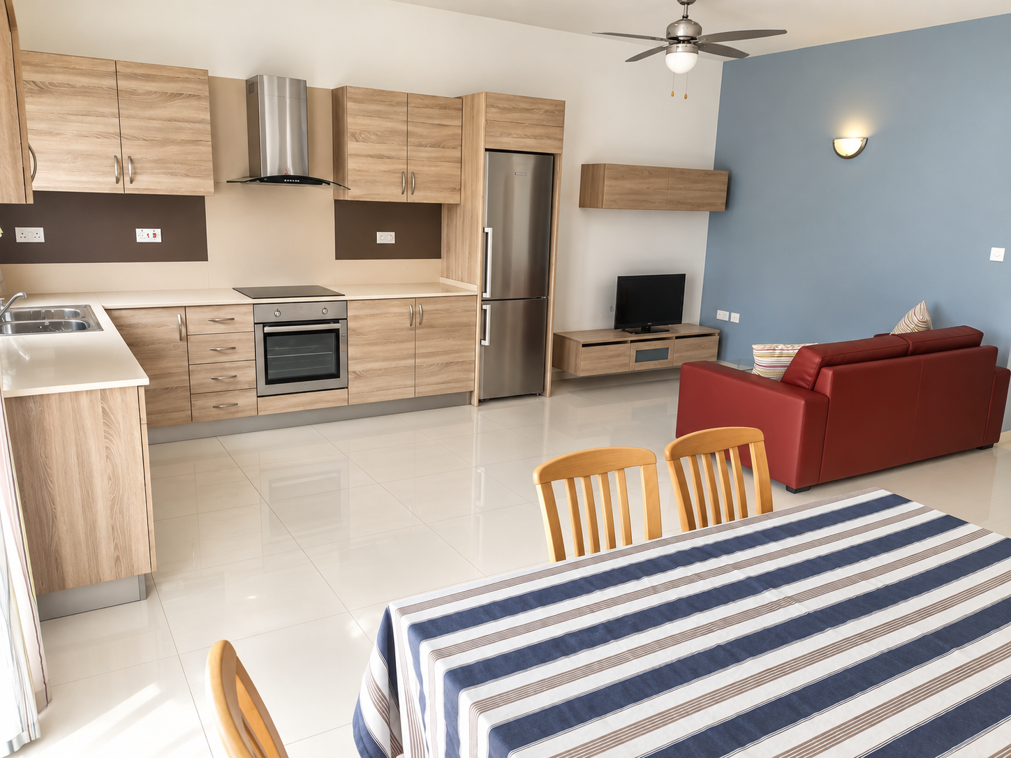 Two Bedroom Apartment with a Terrace in Naxxar - thumbnail 5