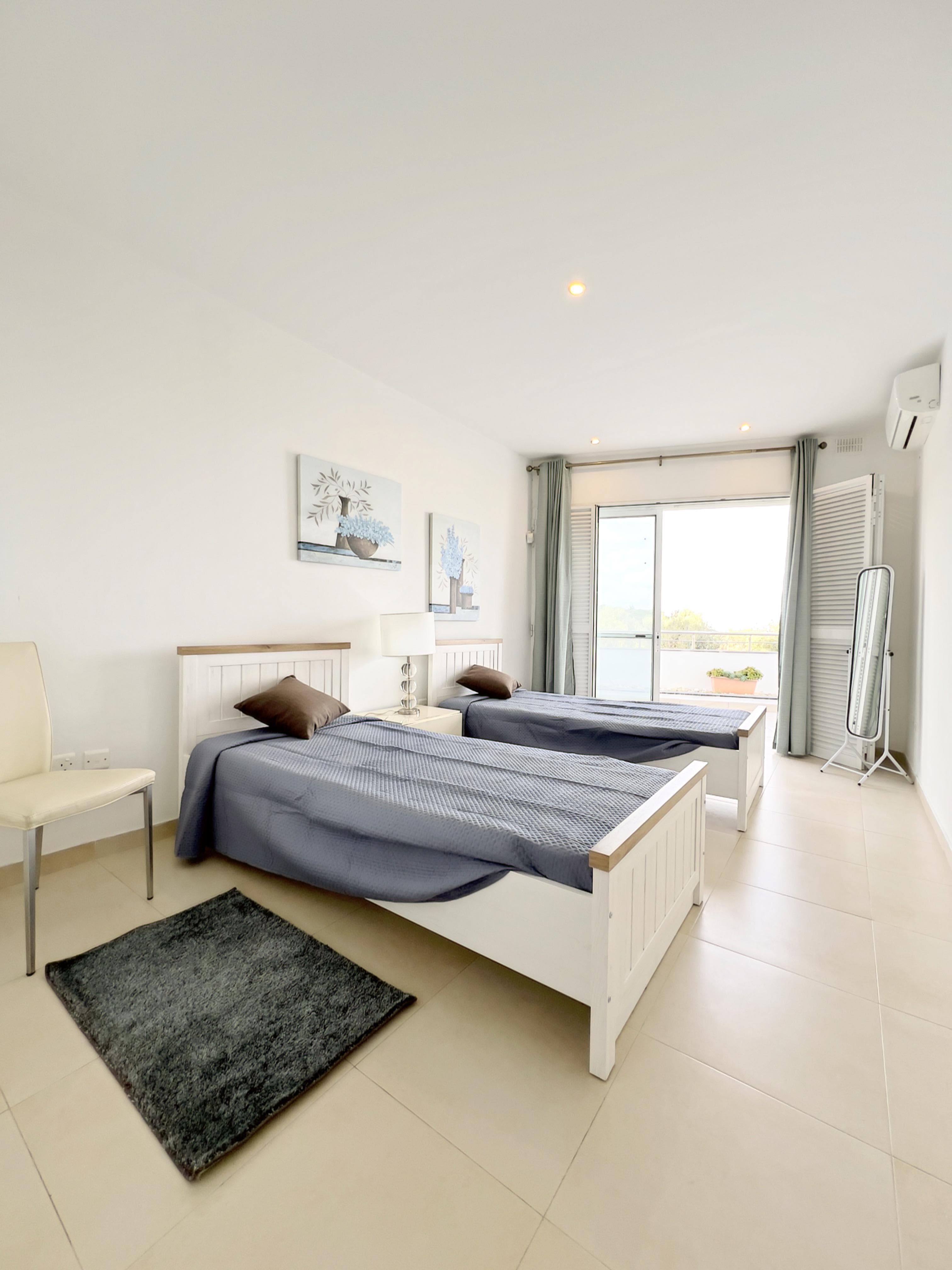 Apartment in Madliena - thumbnail 2