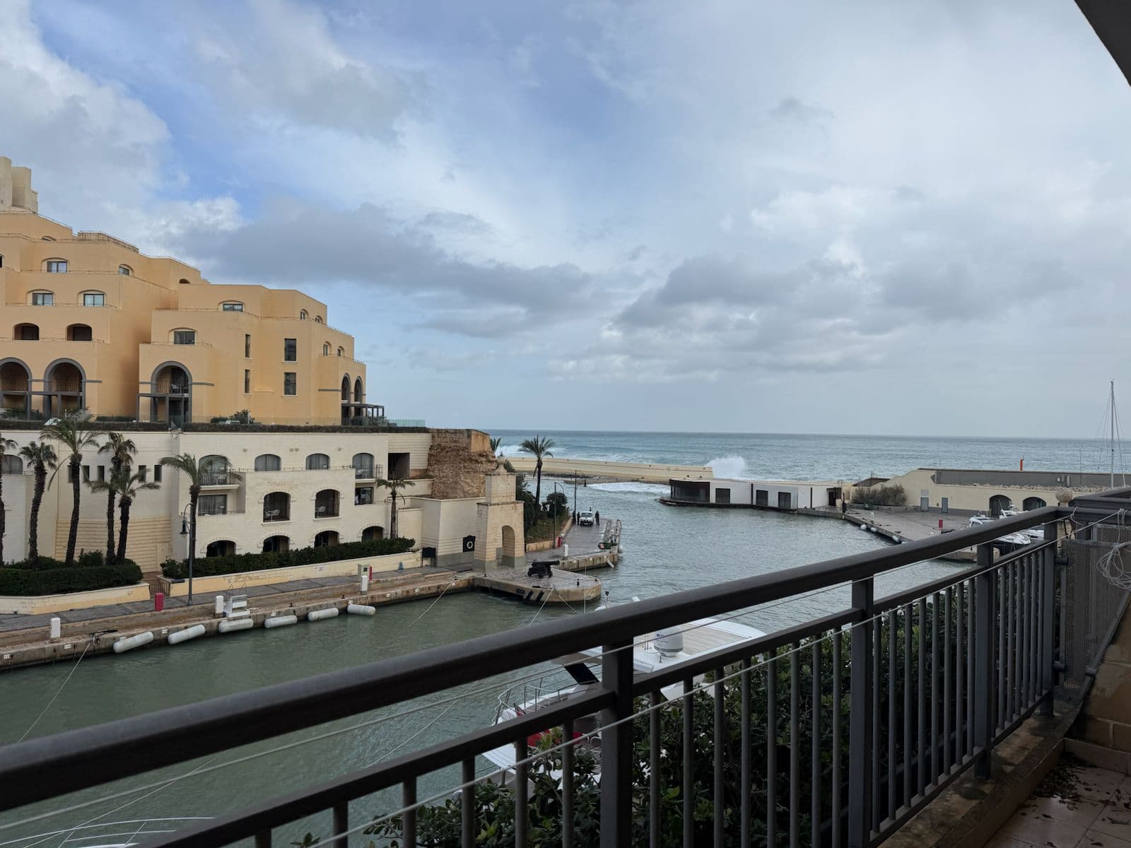 Apartment in Portomaso - thumbnail 2