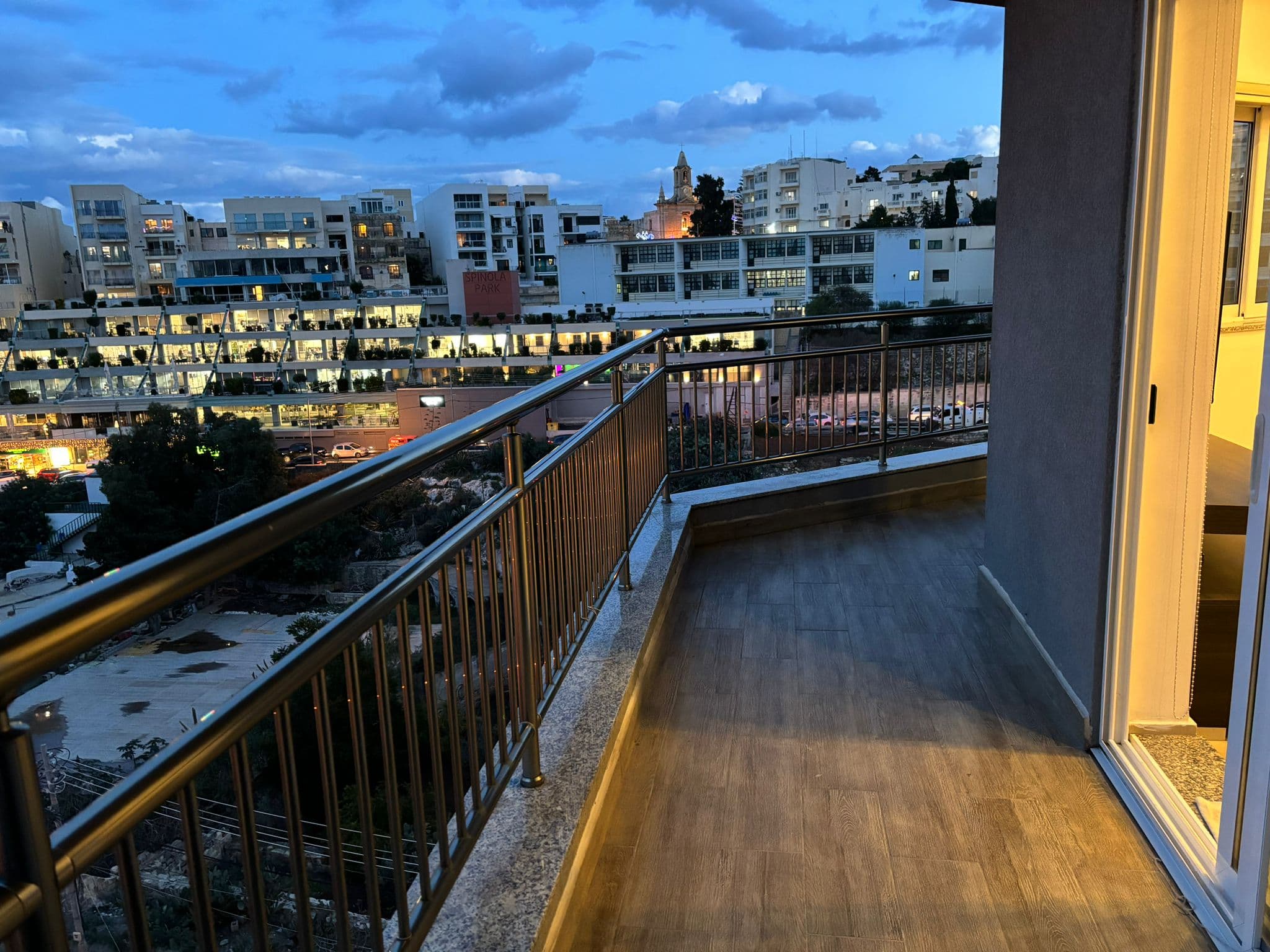 Penthouse in St. Julians - thumbnail 4