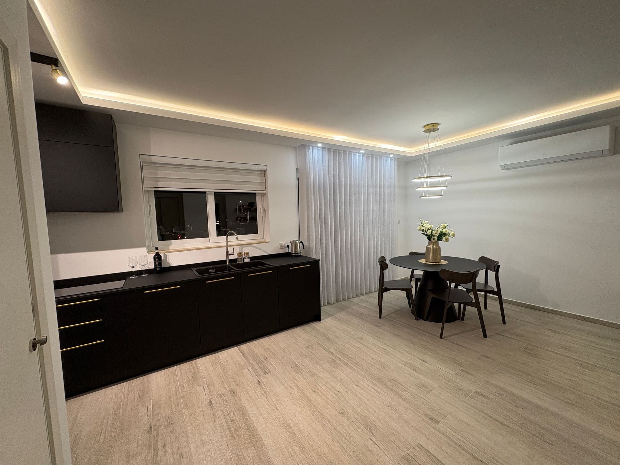 Penthouse in St. Julians - thumbnail 16
