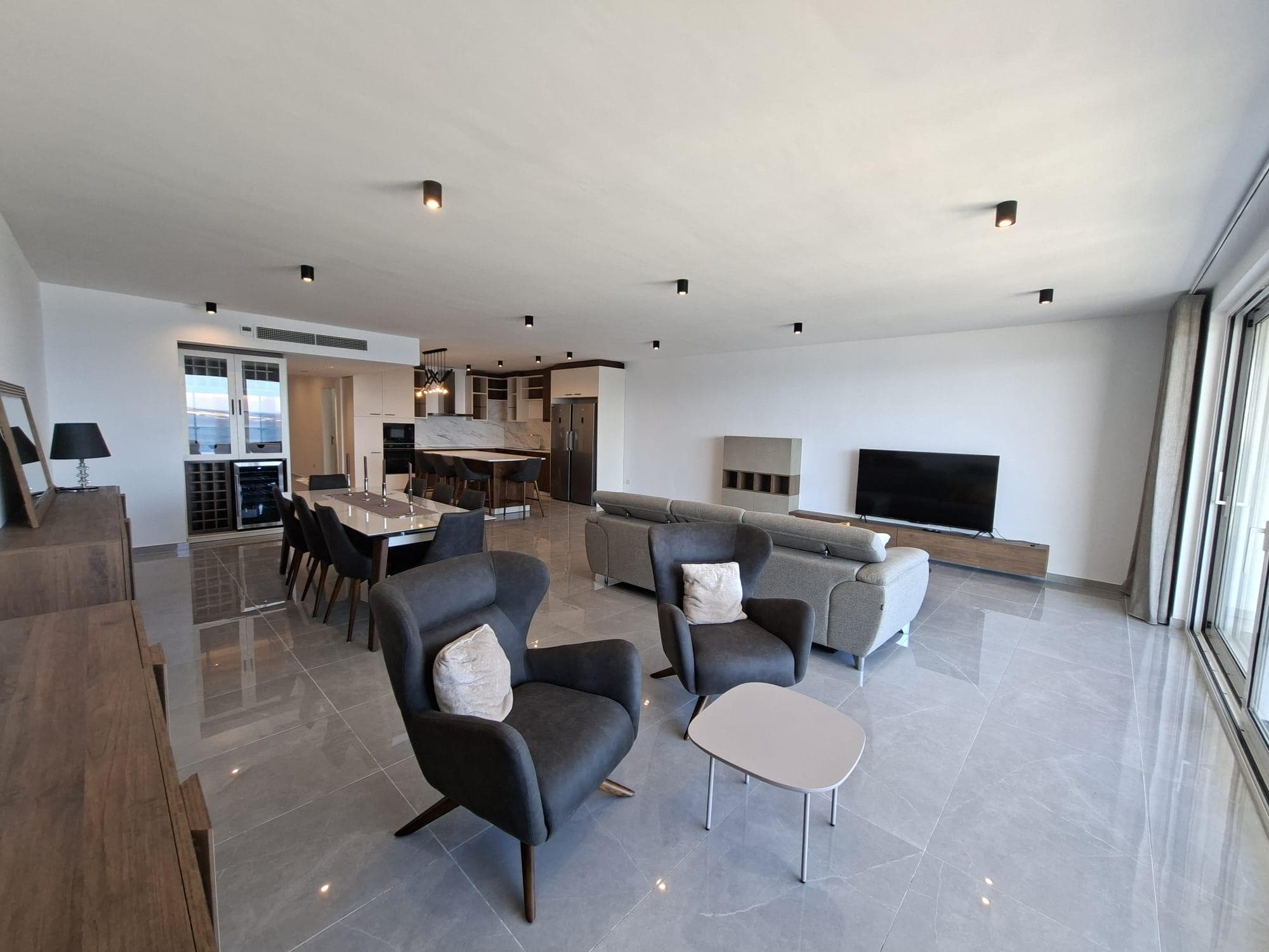 Two Bedroom Apartment with Seaview in Bugibba  - thumbnail 4