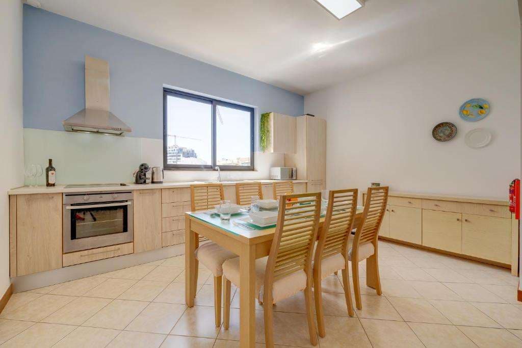 Apartment in Sliema - thumbnail 3