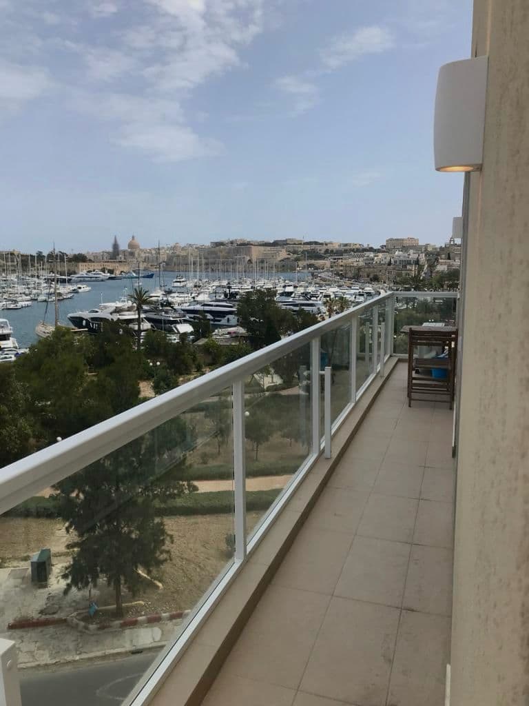 Penthouse in Ta Xbiex - thumbnail 9