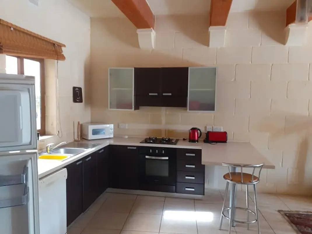 A Room in Gharb - thumbnail 9