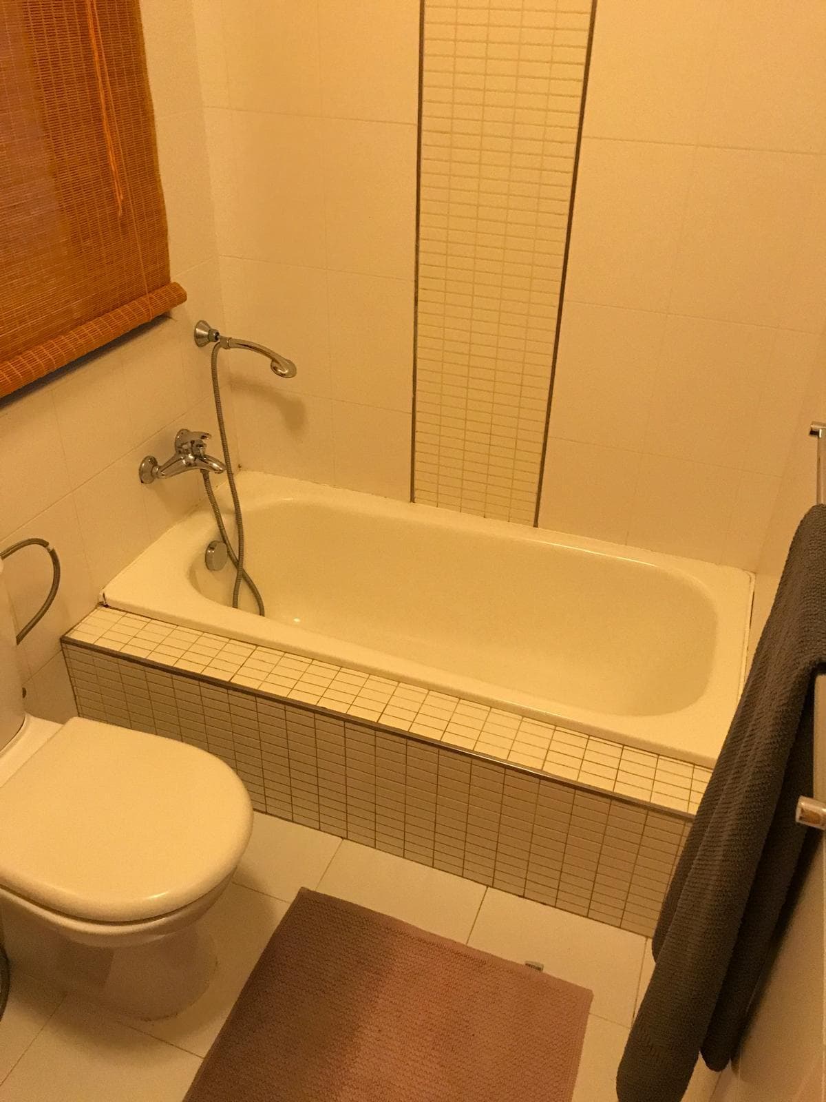 Three Bedroom Apartment with Seaview in Sliema - thumbnail 17