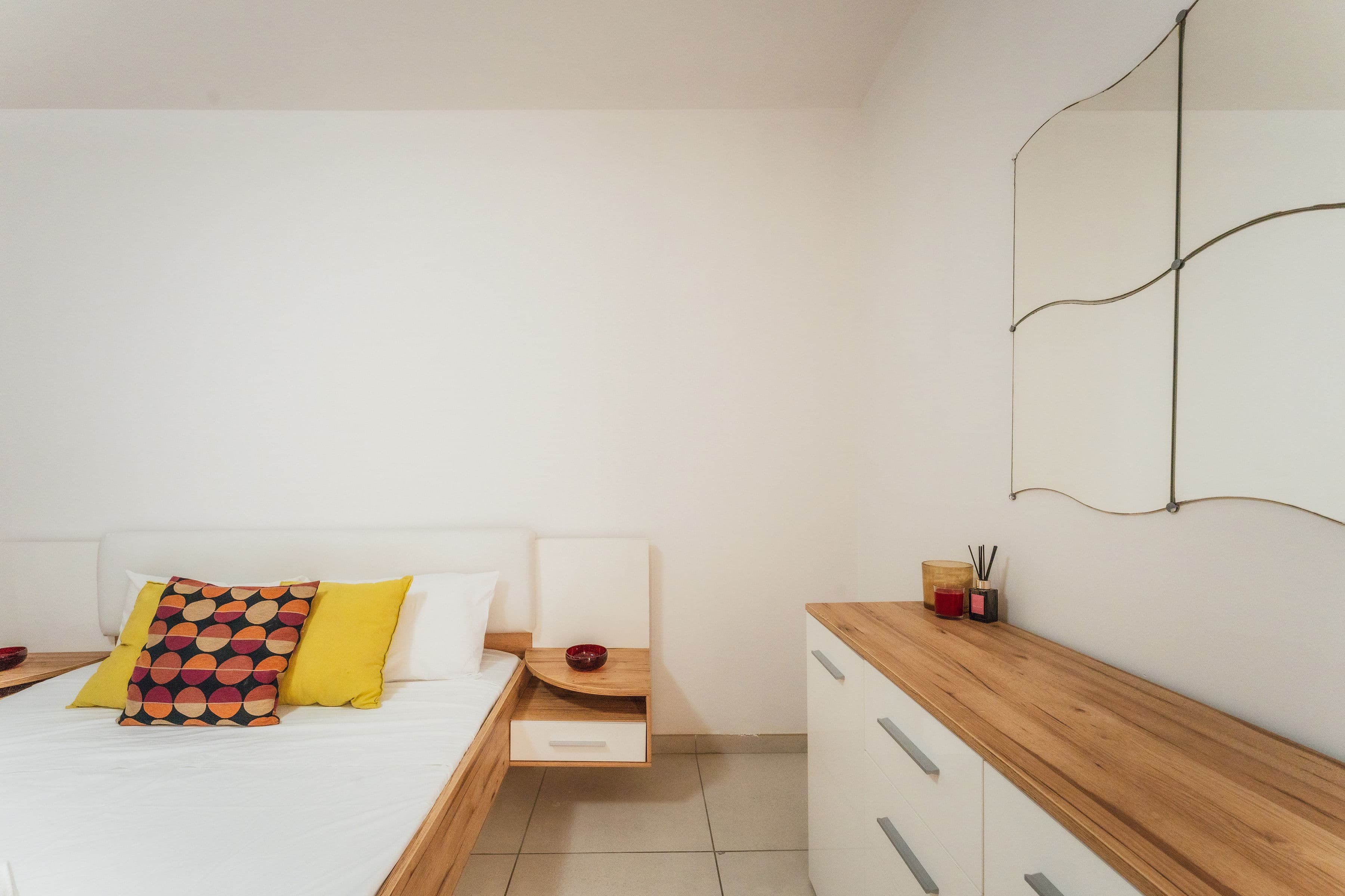 Three Bedroom Apartment with Balconies in St Paul's Bay - thumbnail 14