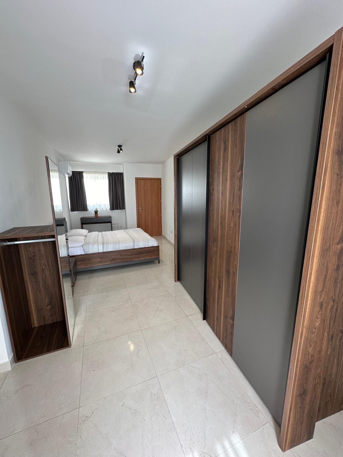 Duplex Penthouse in Gzira - thumbnail 9