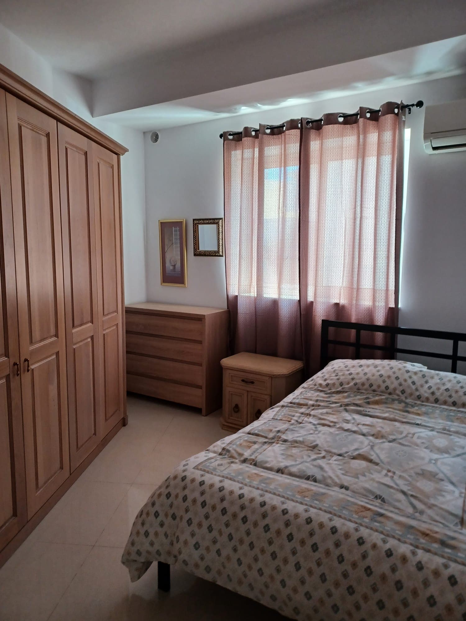 One bedroom apartment in Swieqi - thumbnail 2