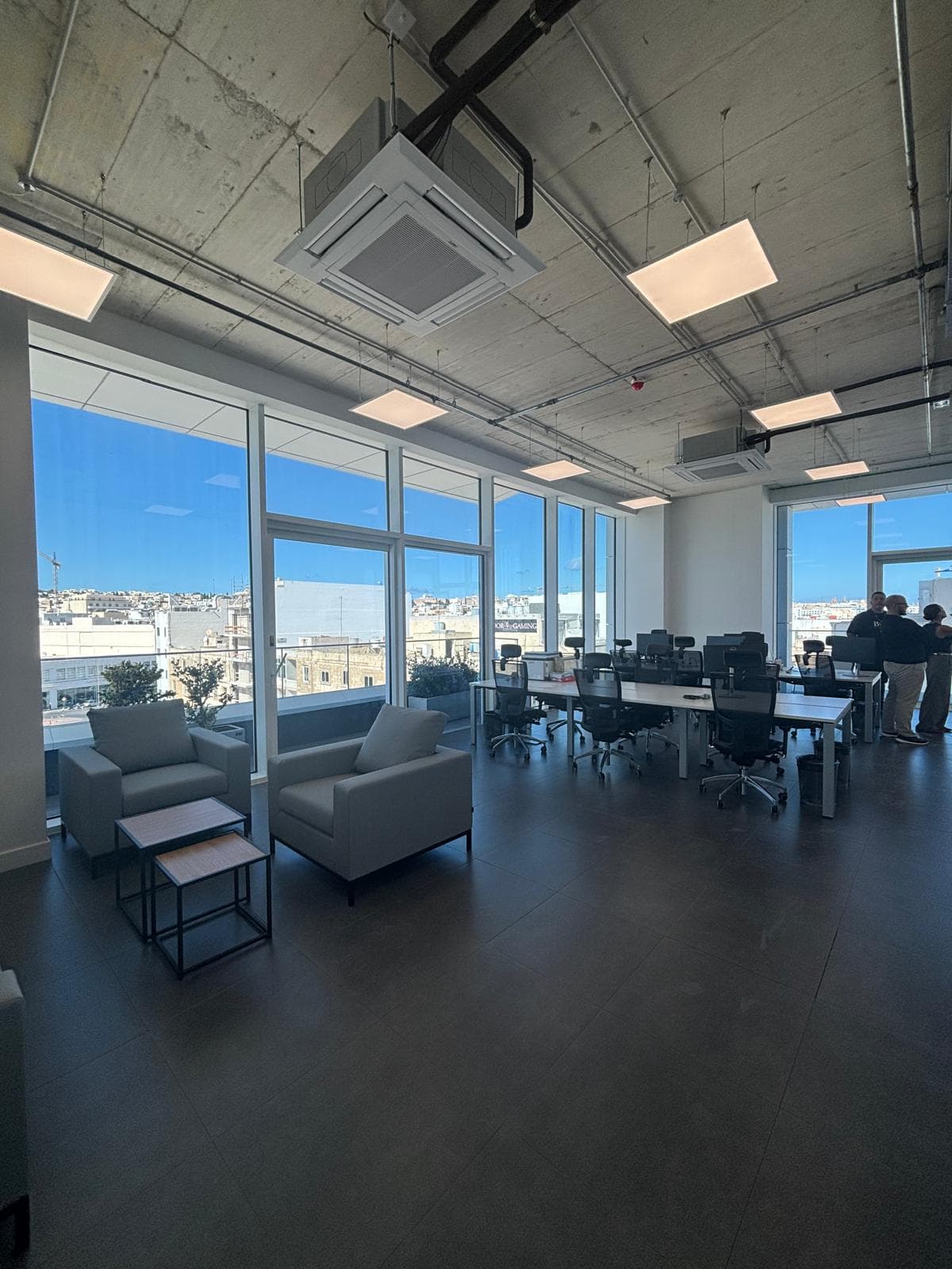 Office Space in Ta' Xbiex - thumbnail 2