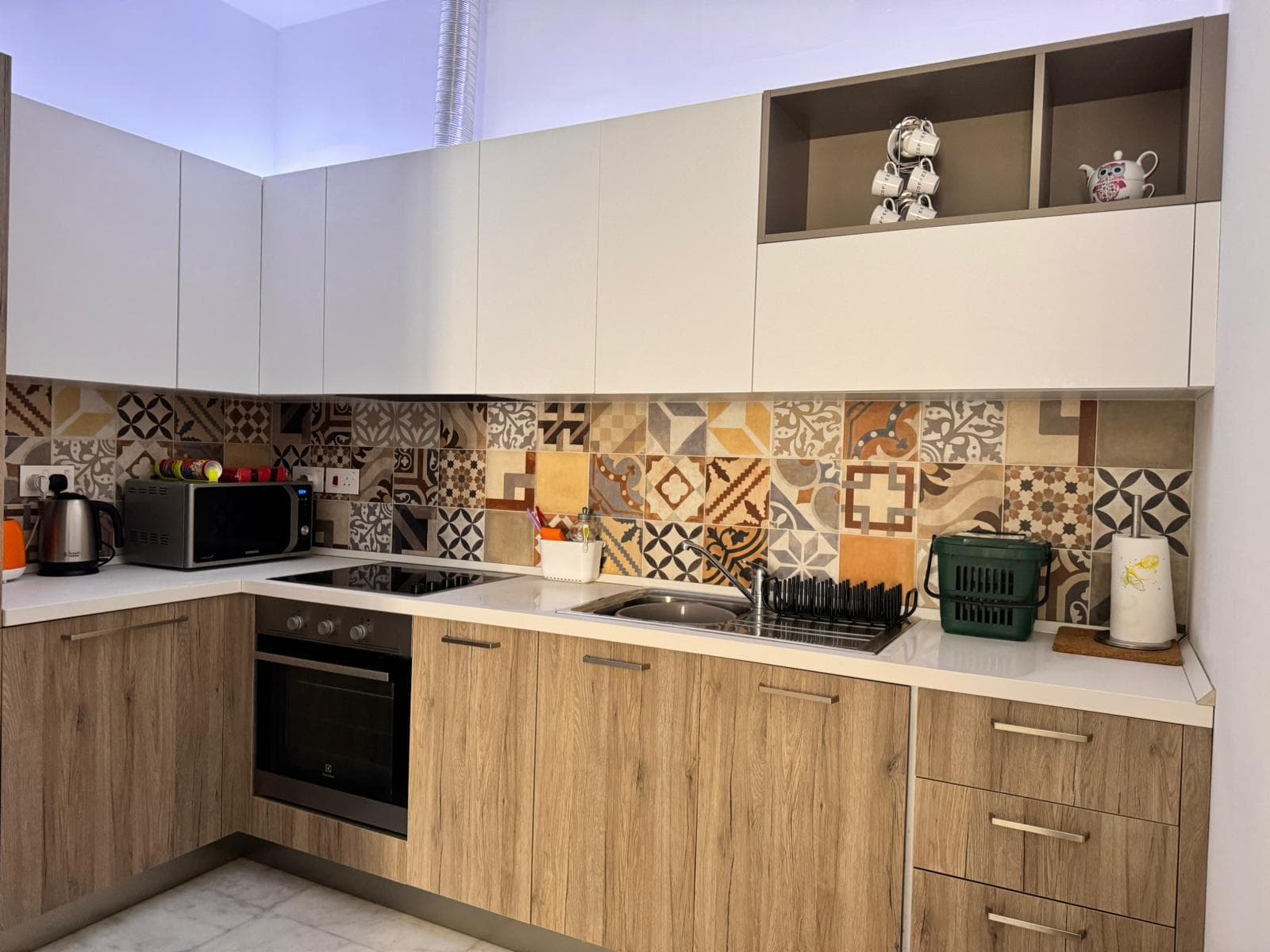 Two Bedroom Elegant Apartment with a Balcony in Sliema - thumbnail 7