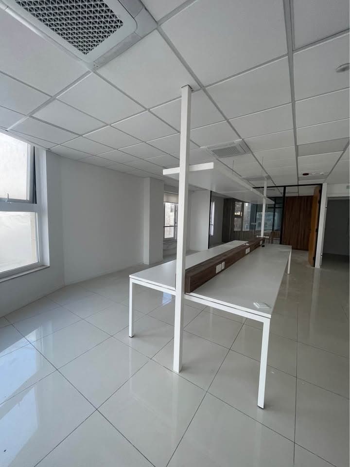 Office in St. Julians - thumbnail 3
