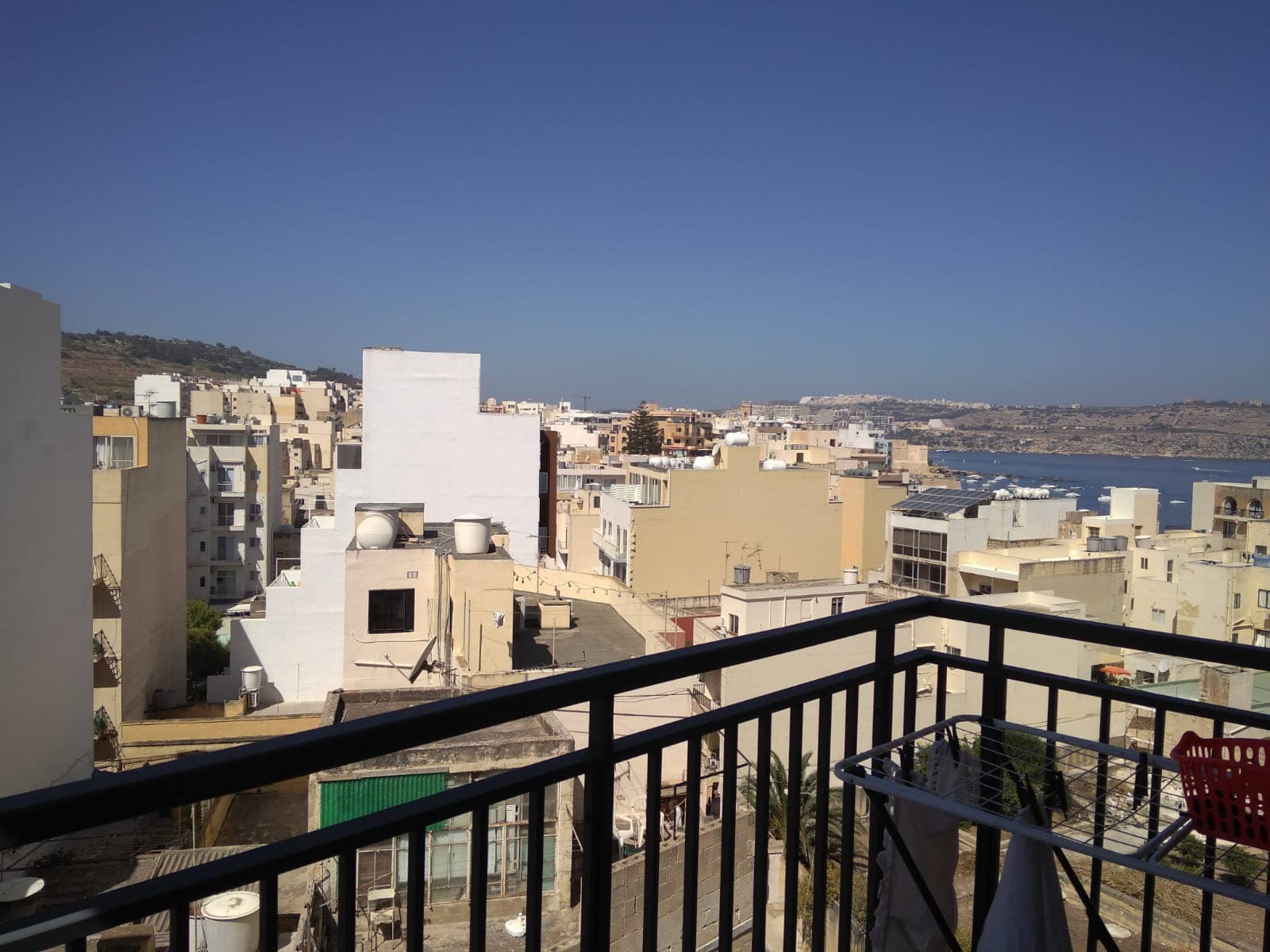 Apartment in St Pauls Bay - Photo 1 of 8