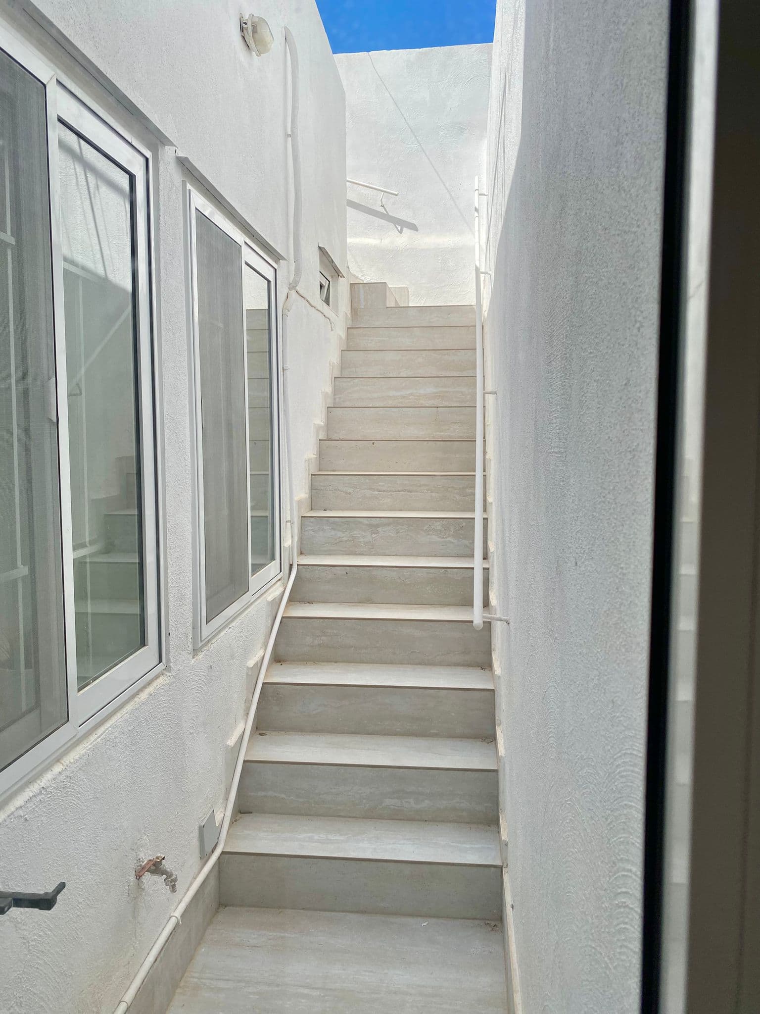 Two Bedroom Maisonette with a Private Roof in Birkirkara  - thumbnail 4