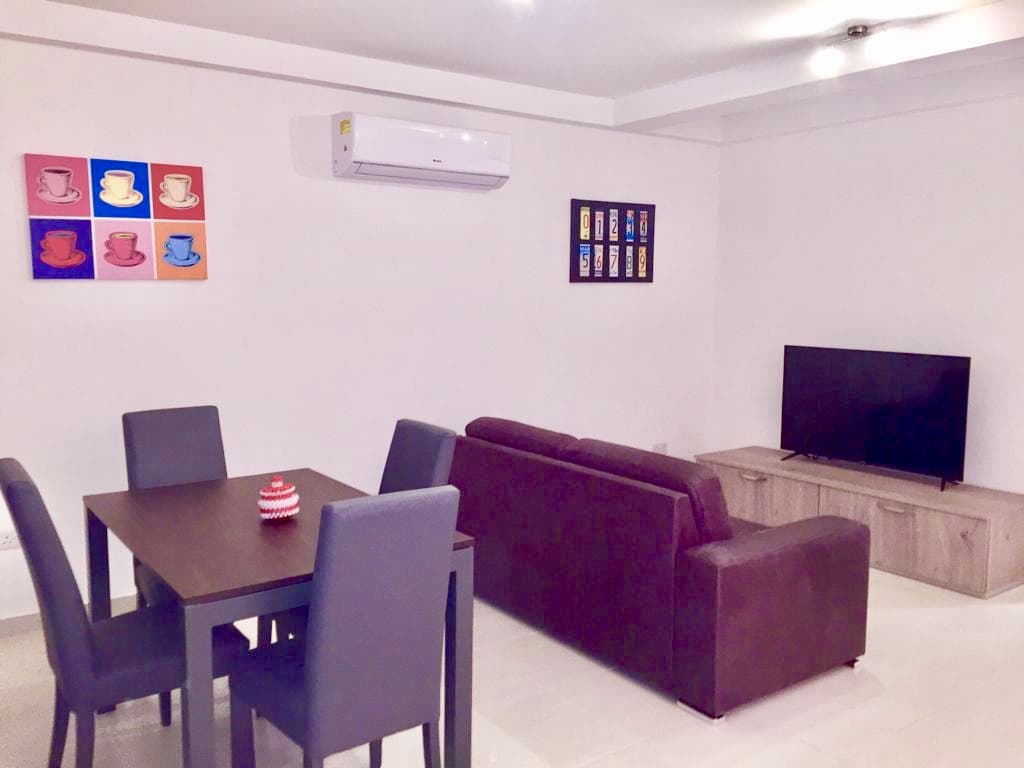 Apartment in Sliema - thumbnail 2