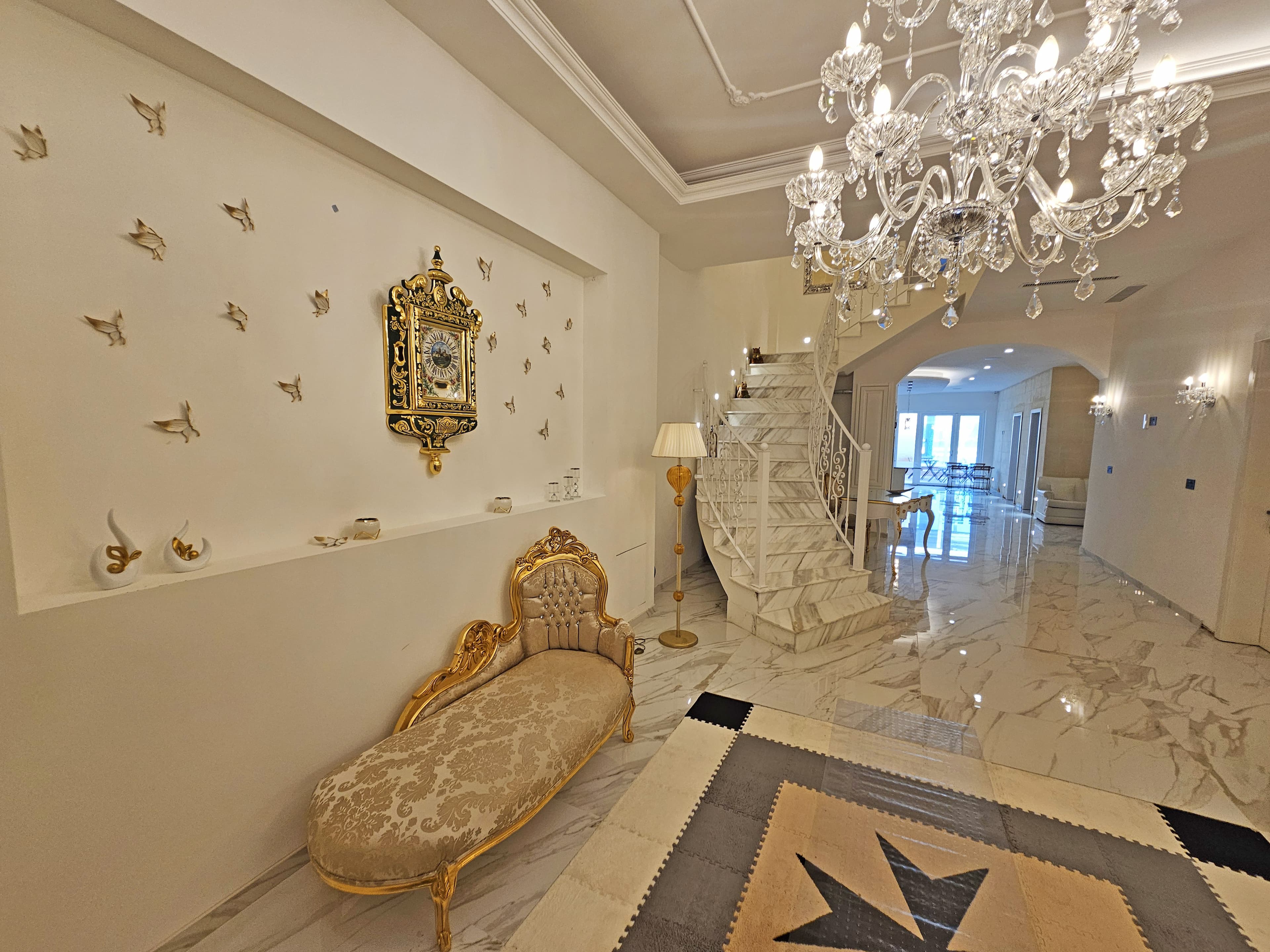 Villa in Ghasri - thumbnail 8