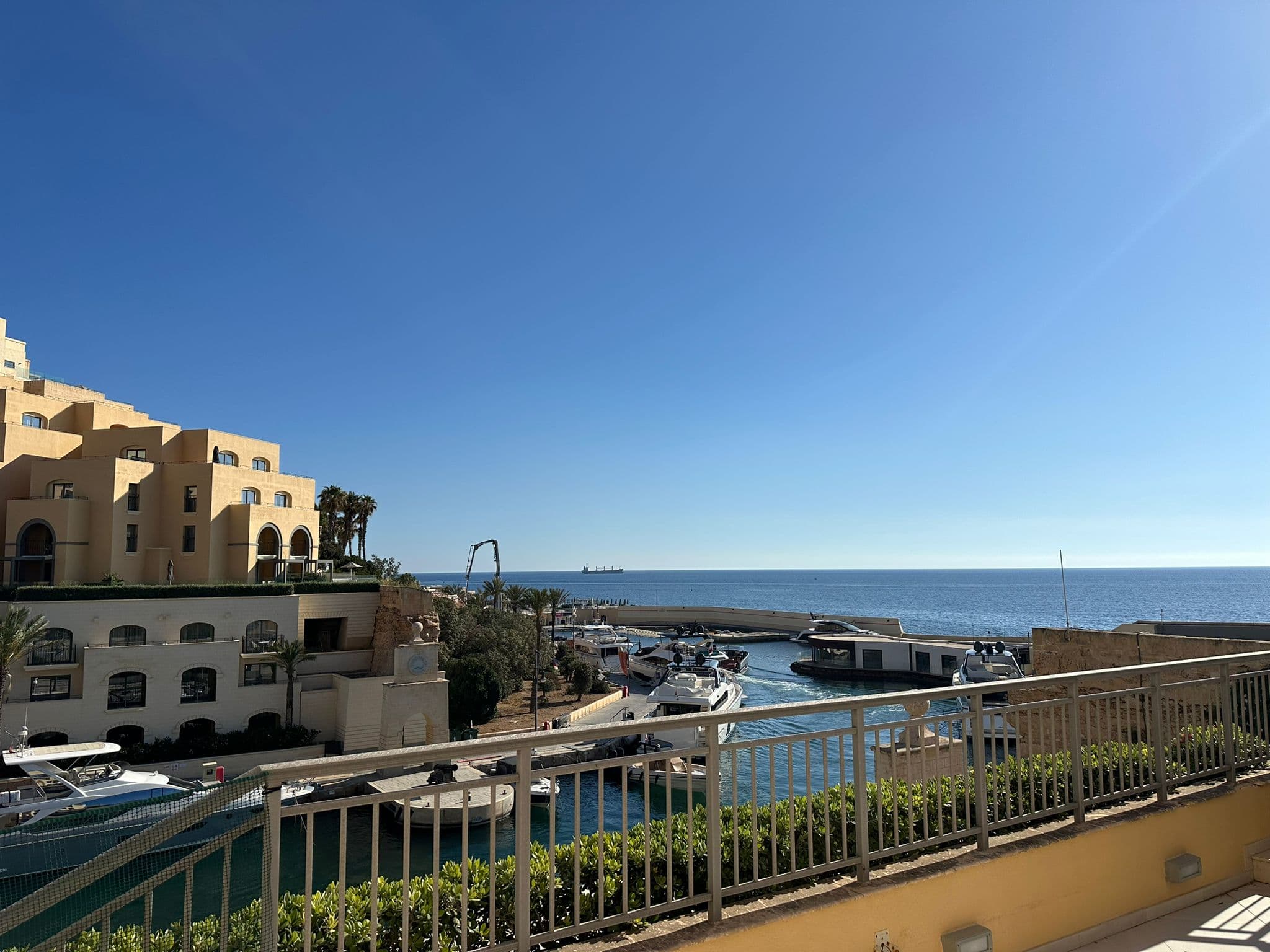Penthouse in Portomaso - thumbnail 2