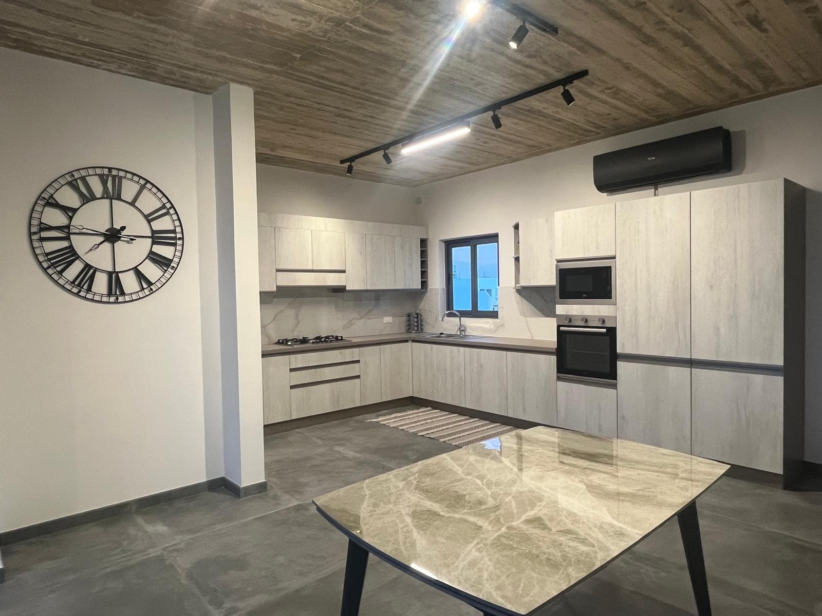 Penthouse in Fgura - thumbnail 14
