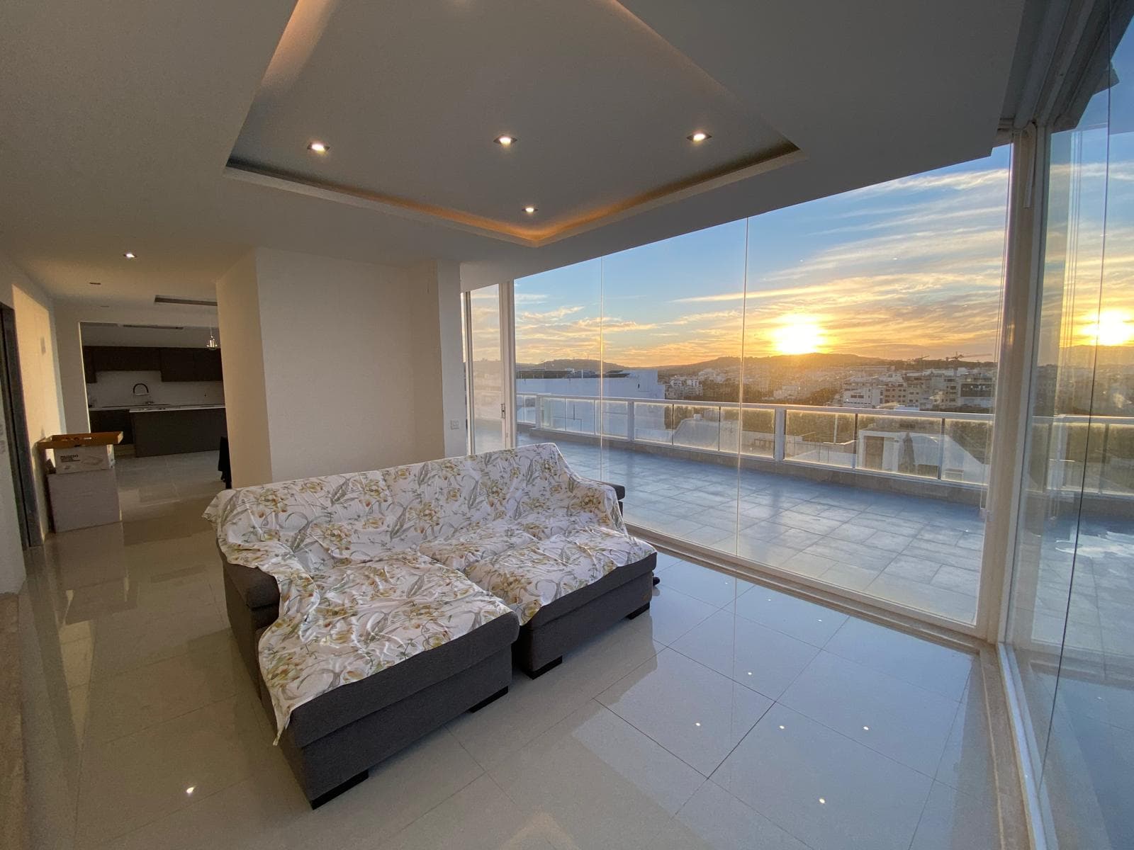 Penthouse in Mosta - thumbnail 2