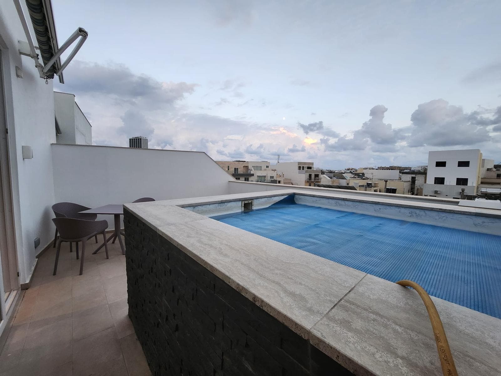 Penthouse in Swieqi - Photo 1 of 19
