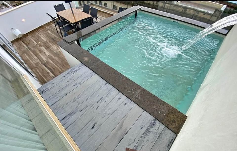 Penthouse in Luqa - thumbnail 2