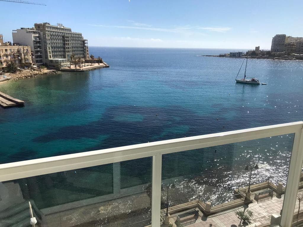 Apartment in St Julians - Photo 1 of 6