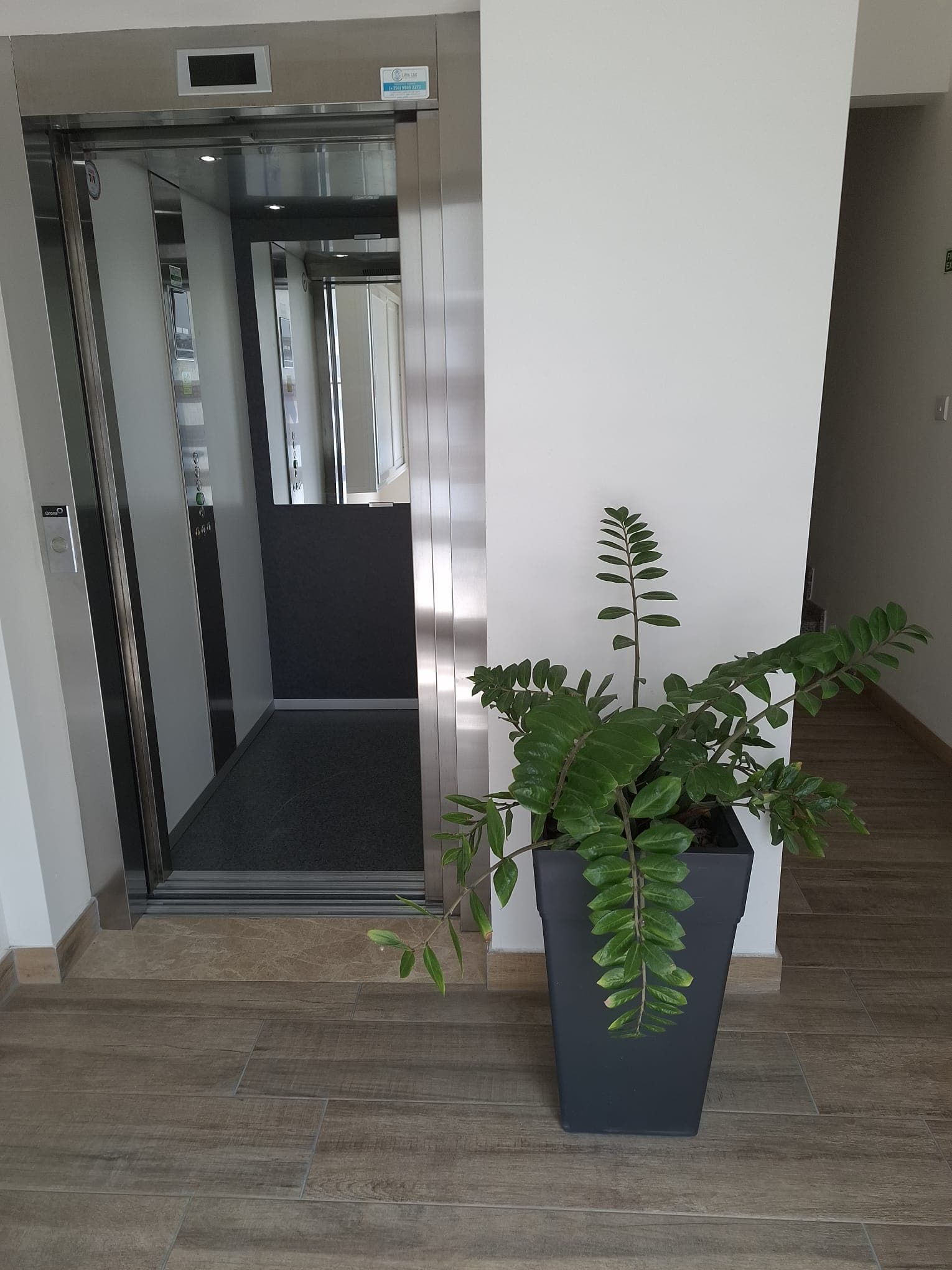 Penthouse Office in Mriehel - thumbnail 9