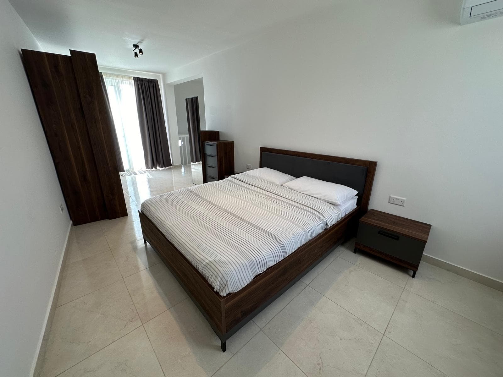Duplex Penthouse in Gzira - thumbnail 12