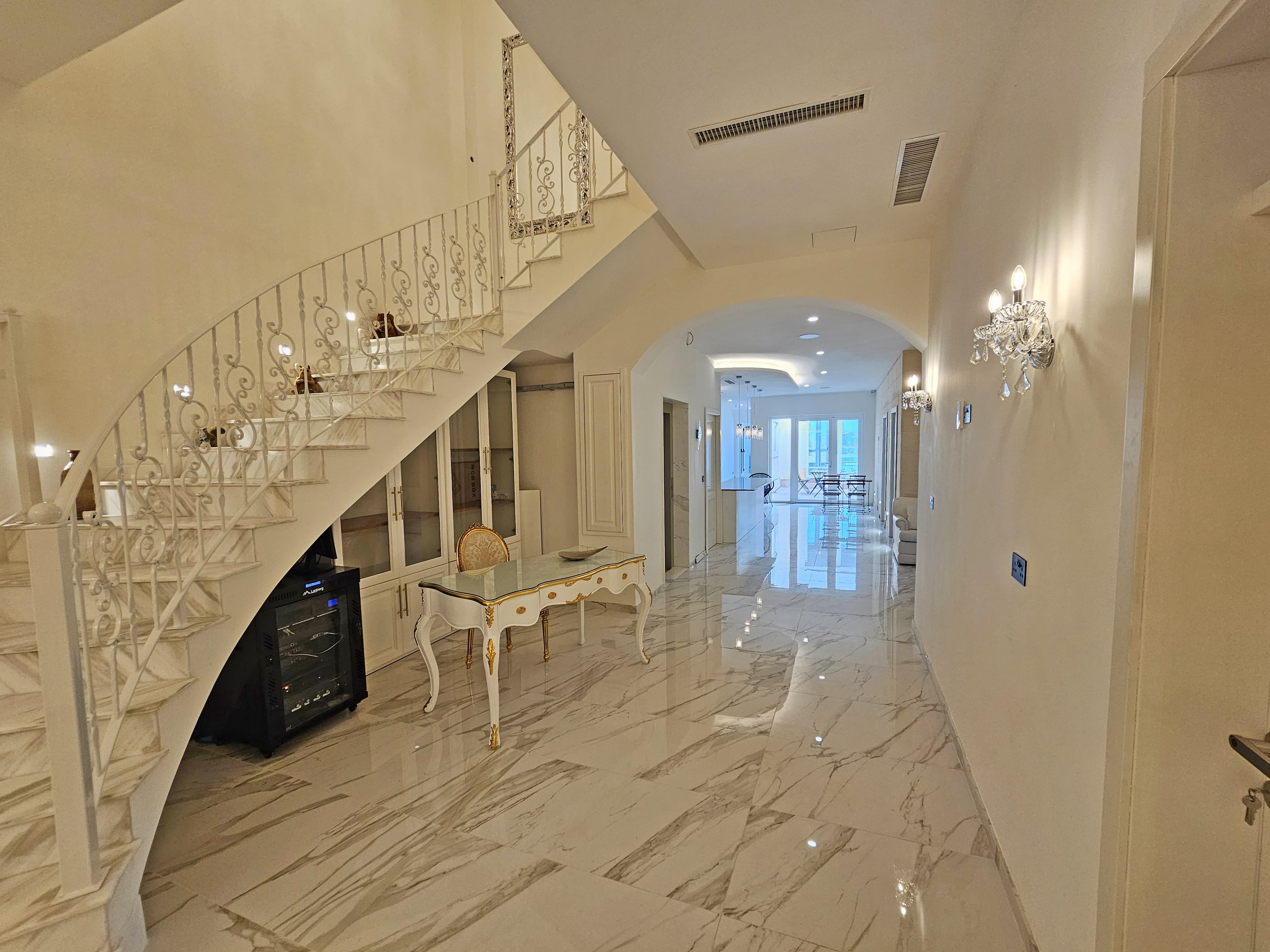 Villa in Ghasri - thumbnail 11