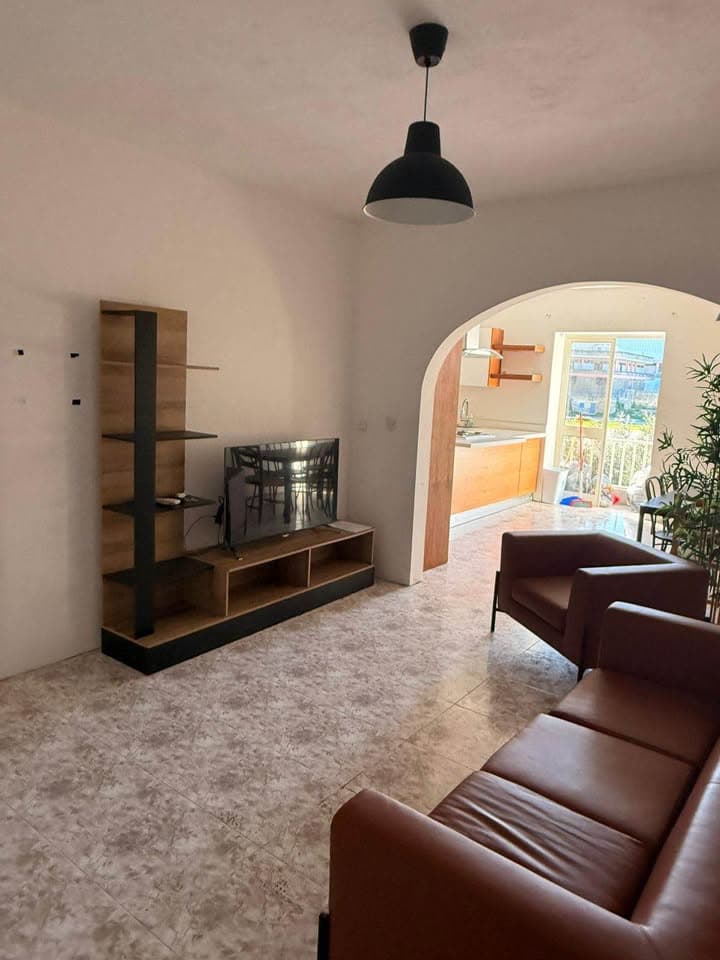 Apartment in Gzira - Photo 1 of 14