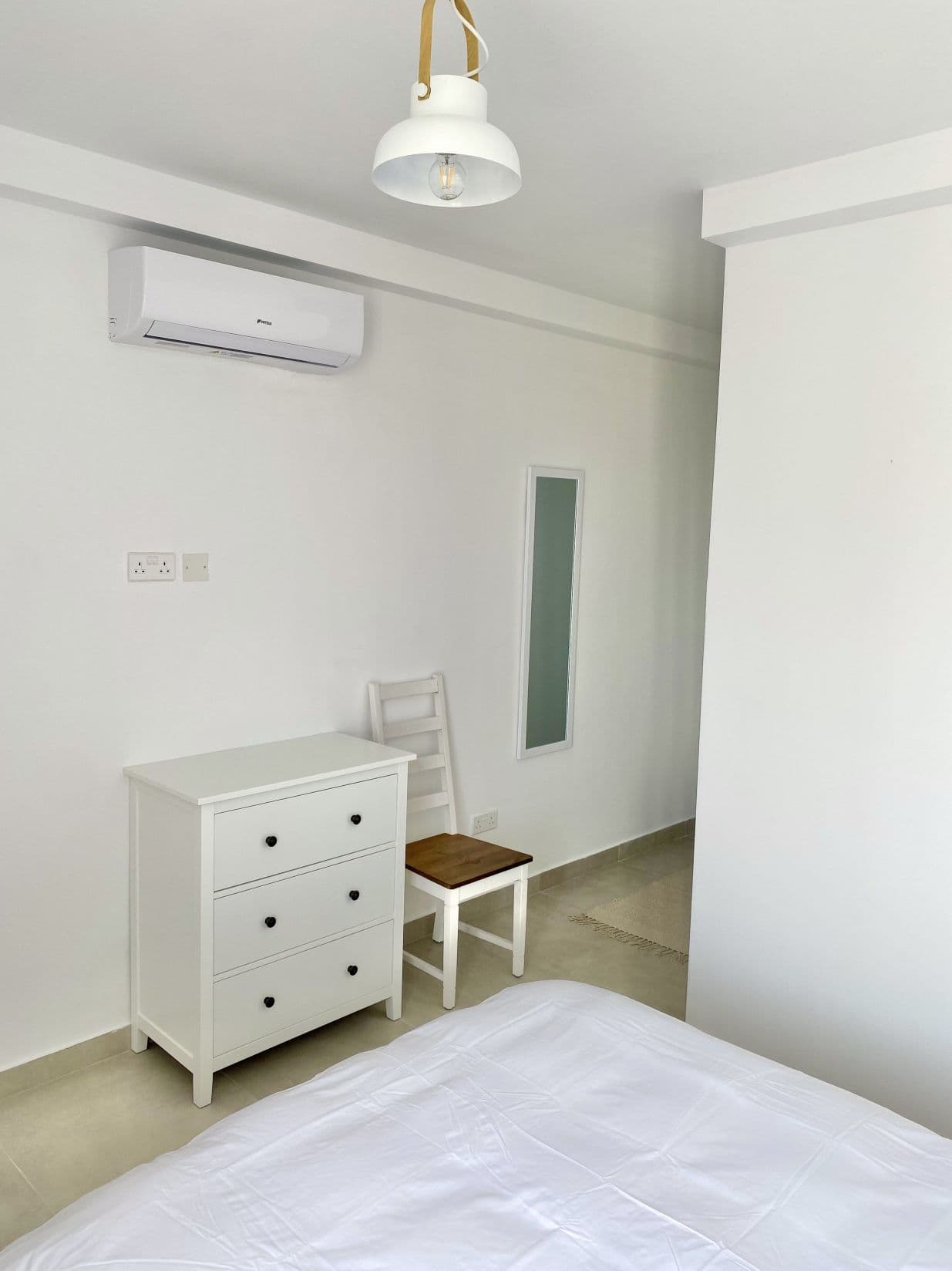 Three bedroom Apartment with a Large Terrace in Msida - thumbnail 16